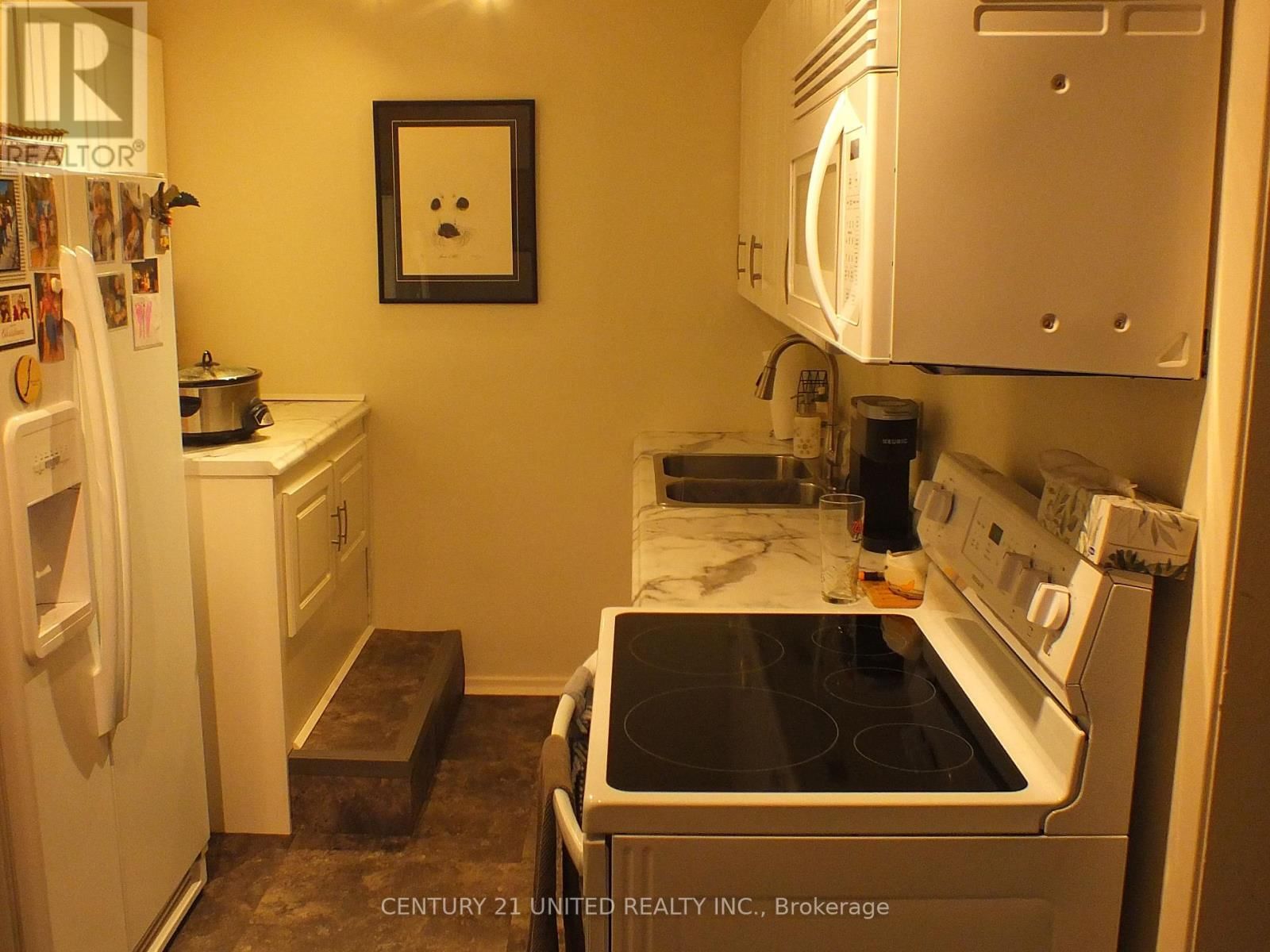 316 LEON AVENUE Image 12