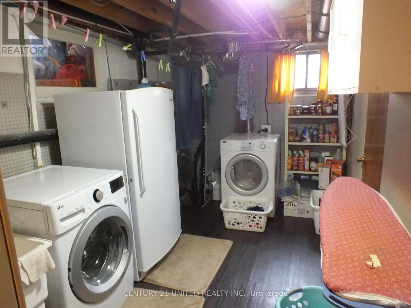 316 LEON AVENUE Image 31