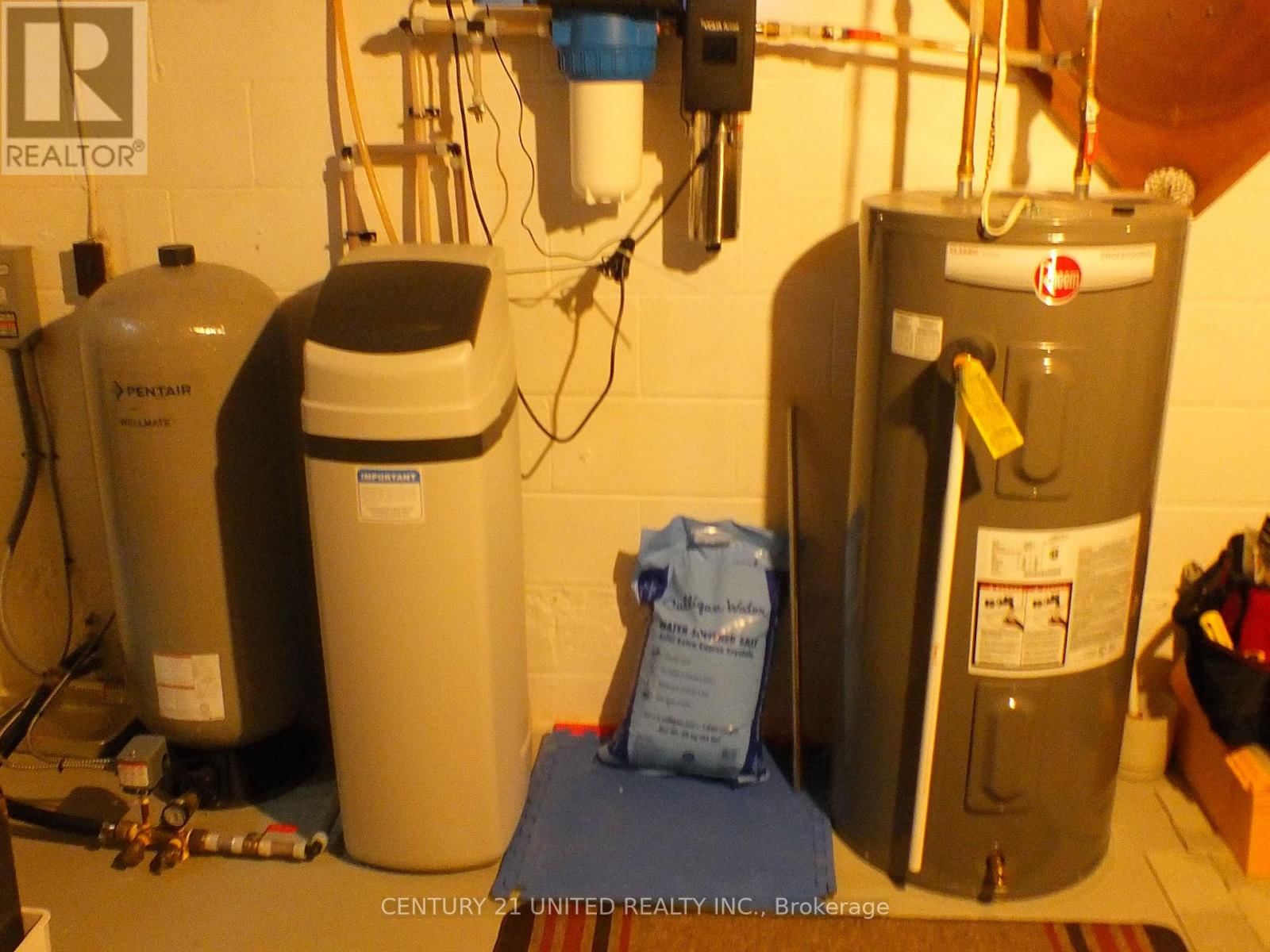 316 LEON AVENUE Image 33