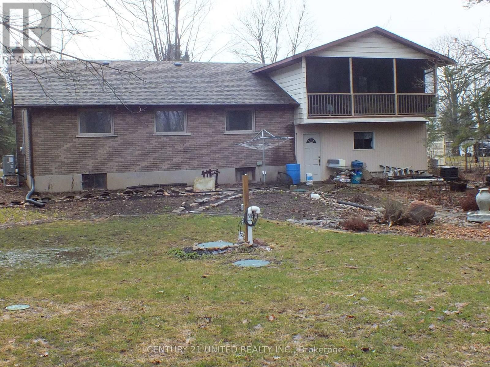 316 LEON AVENUE Image 6