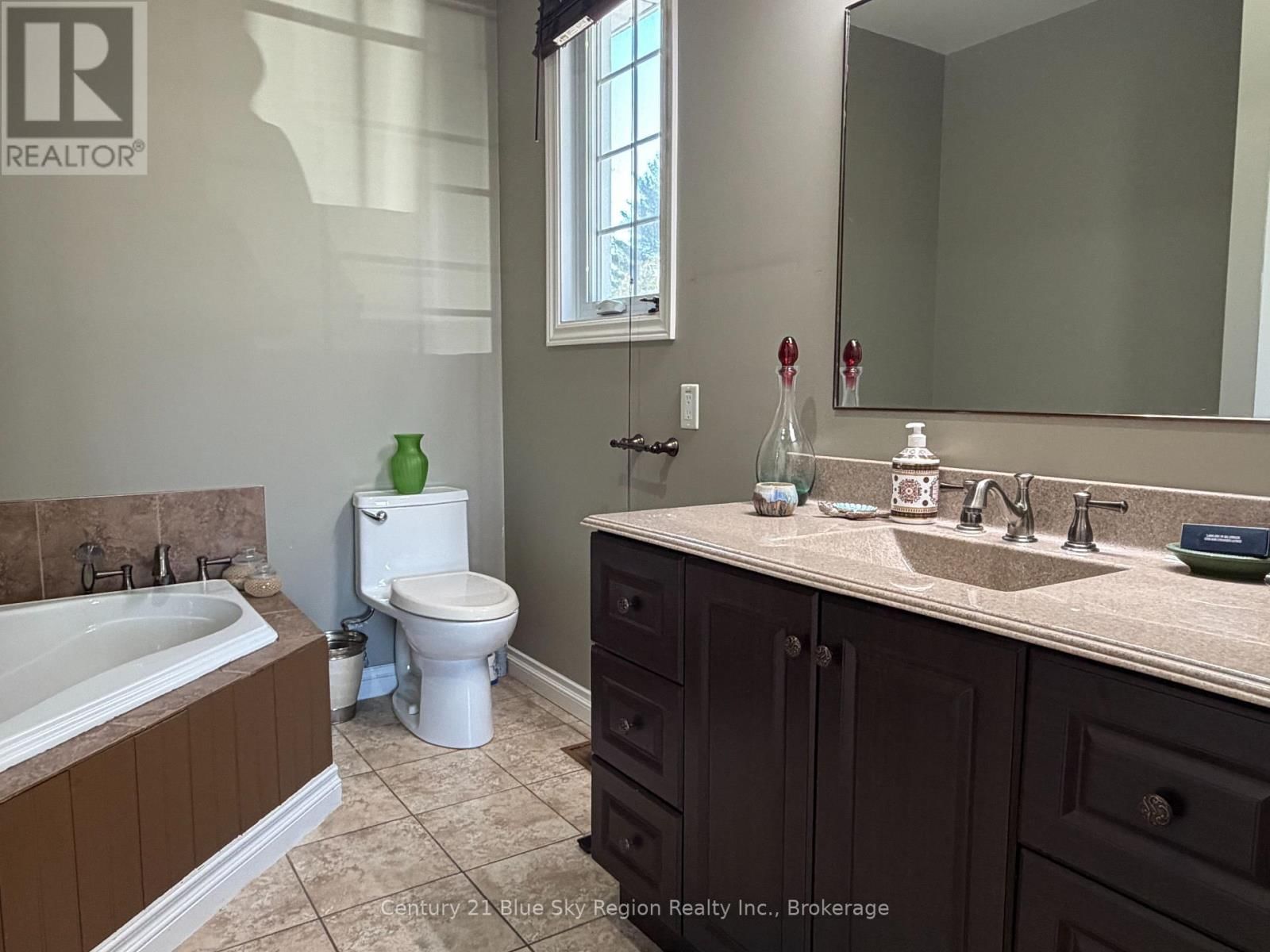 46 EGLINGTON ROAD SOUTH Image 10