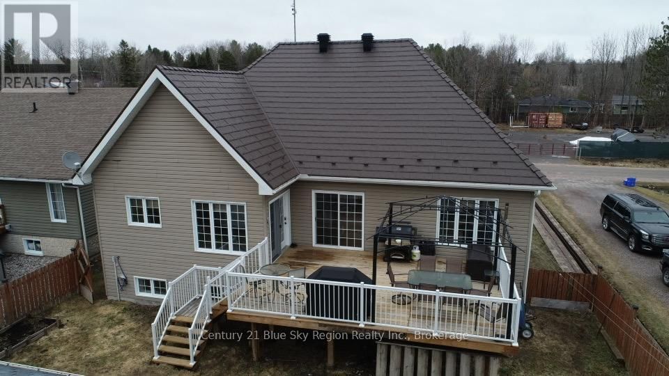 46 EGLINGTON ROAD SOUTH Image 21