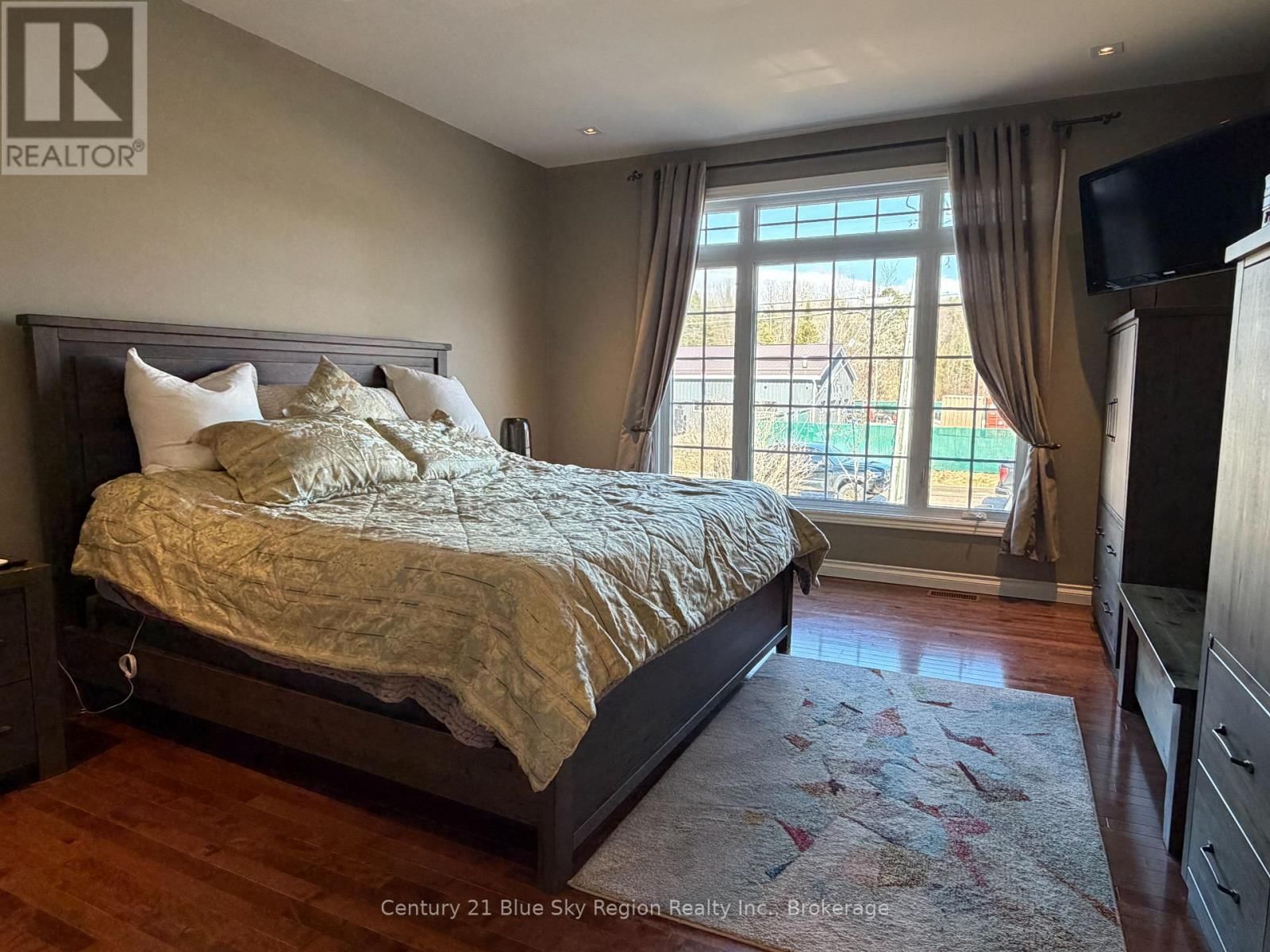 46 EGLINGTON ROAD SOUTH Image 9