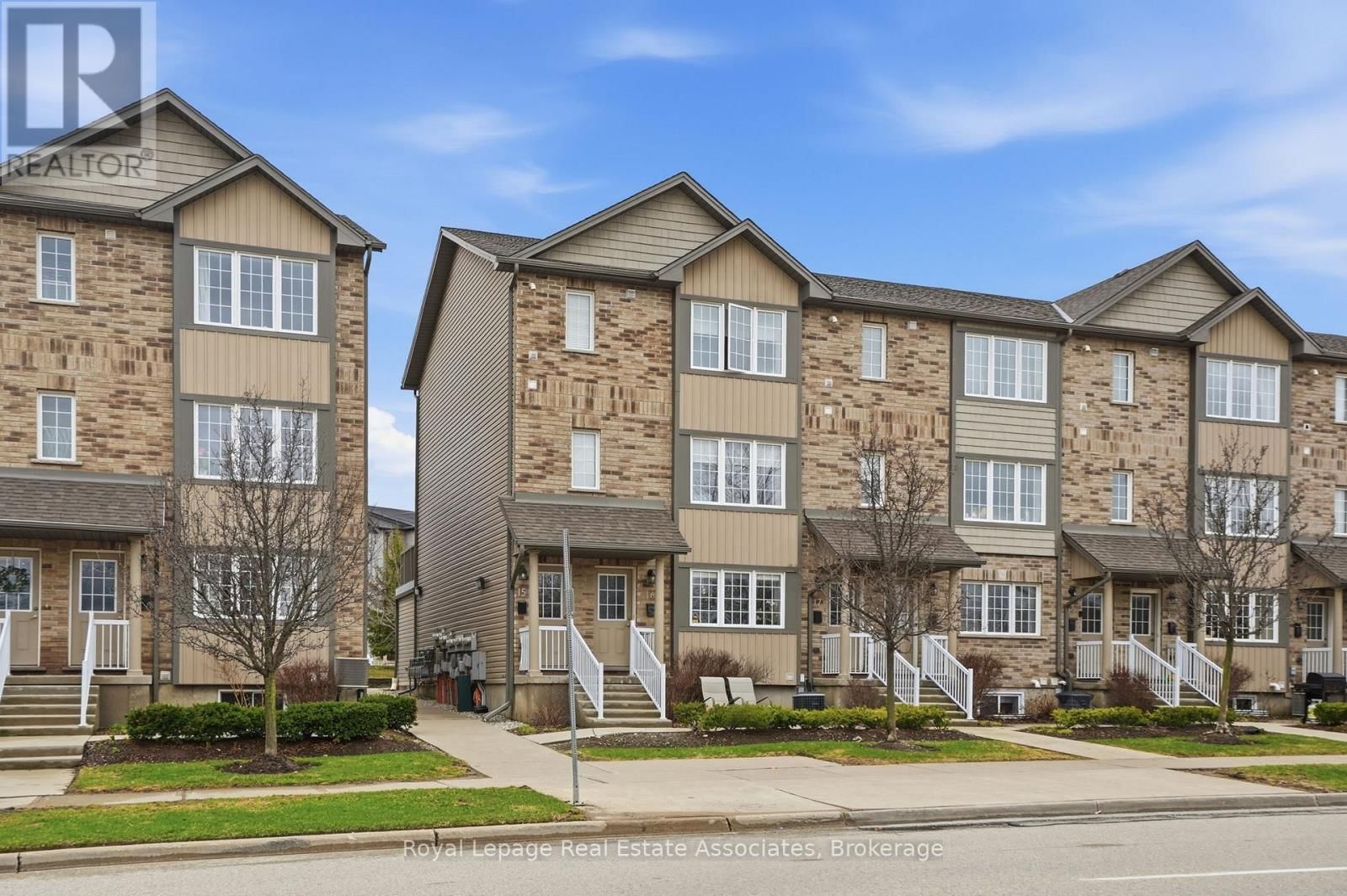 16 - 275 OLD HURON ROAD Image 1