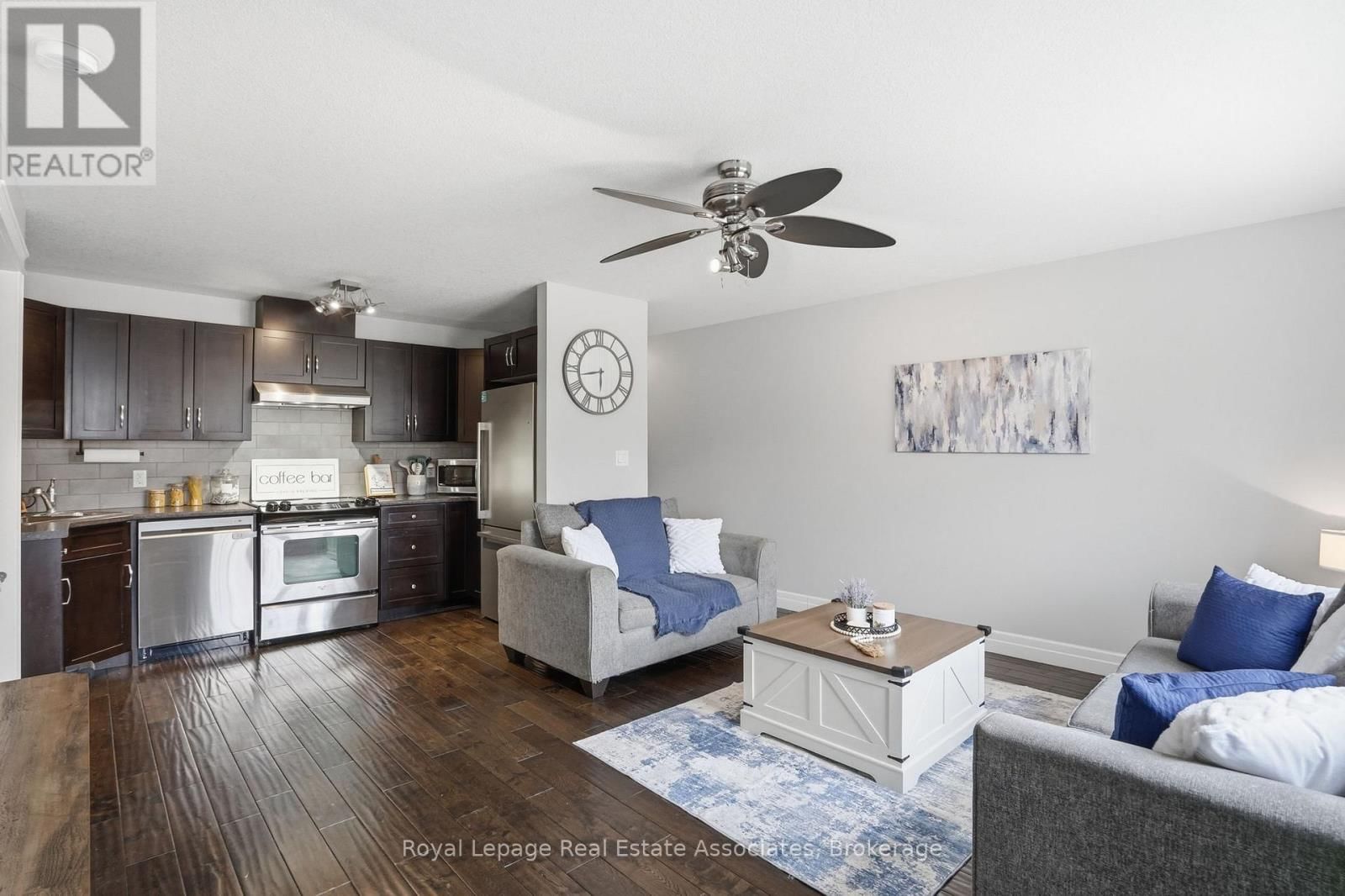 16 - 275 OLD HURON ROAD Image 17