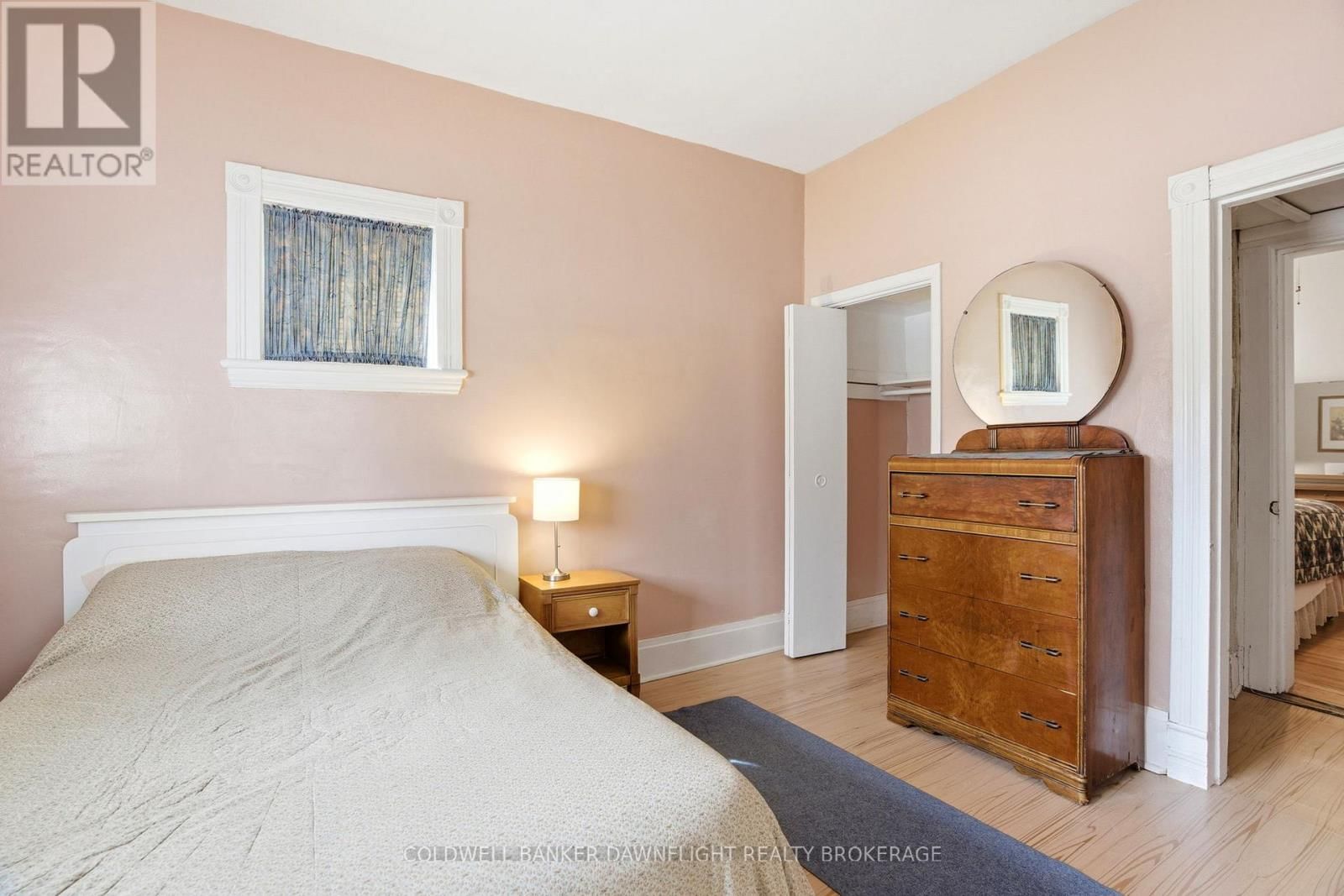 80 SANDERS STREET WEST Image 13