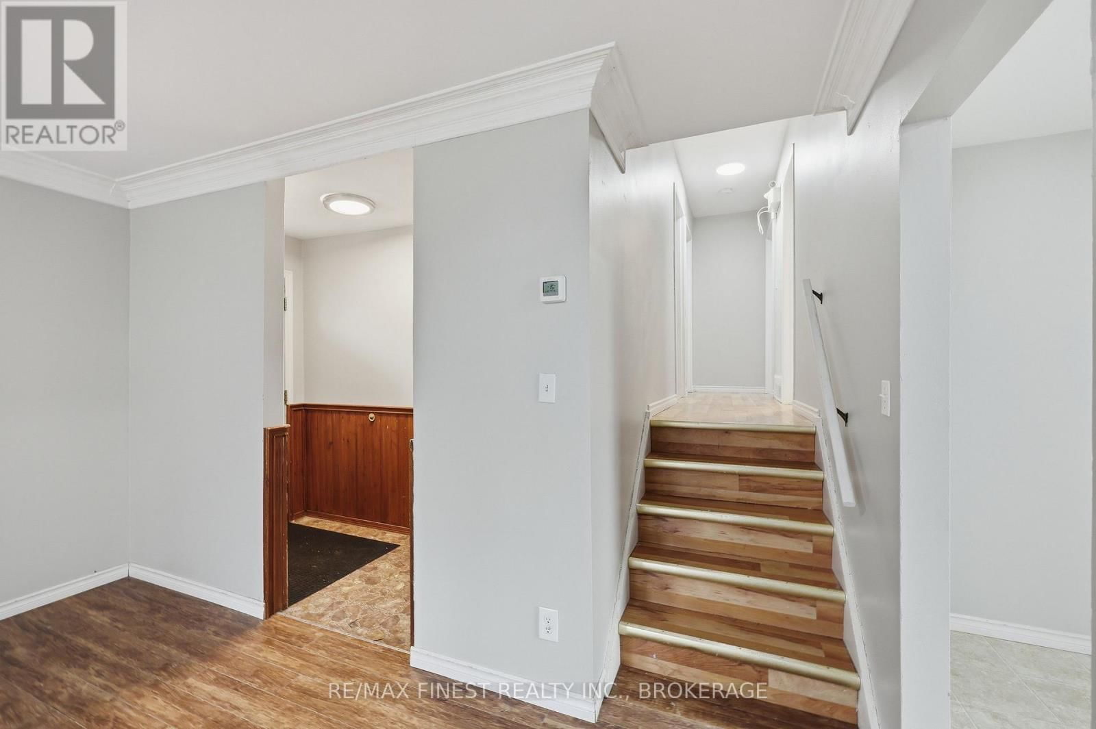 20 FOSTER STREET Image 19