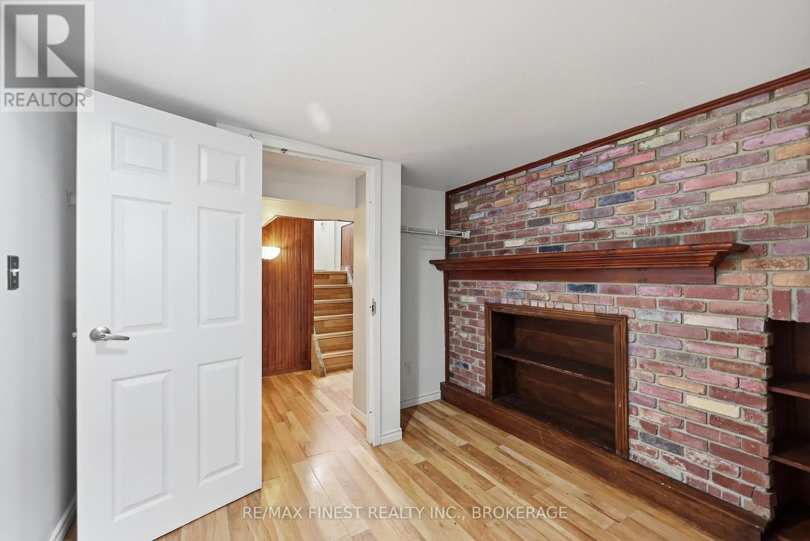 20 FOSTER STREET Image 40