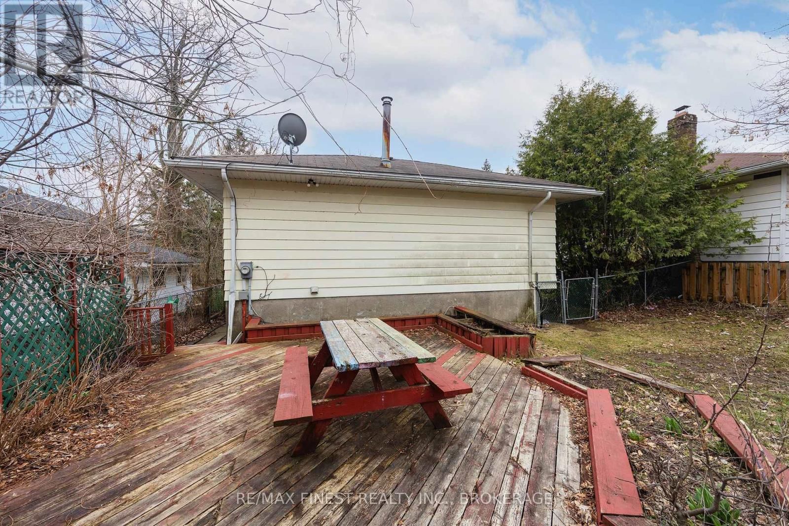 20 FOSTER STREET Image 8