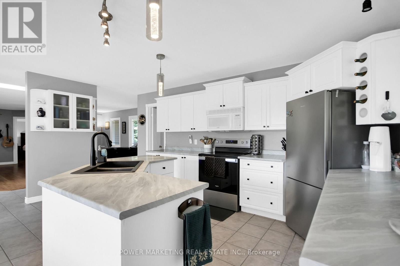 1441 STAGECOACH ROAD Image 19