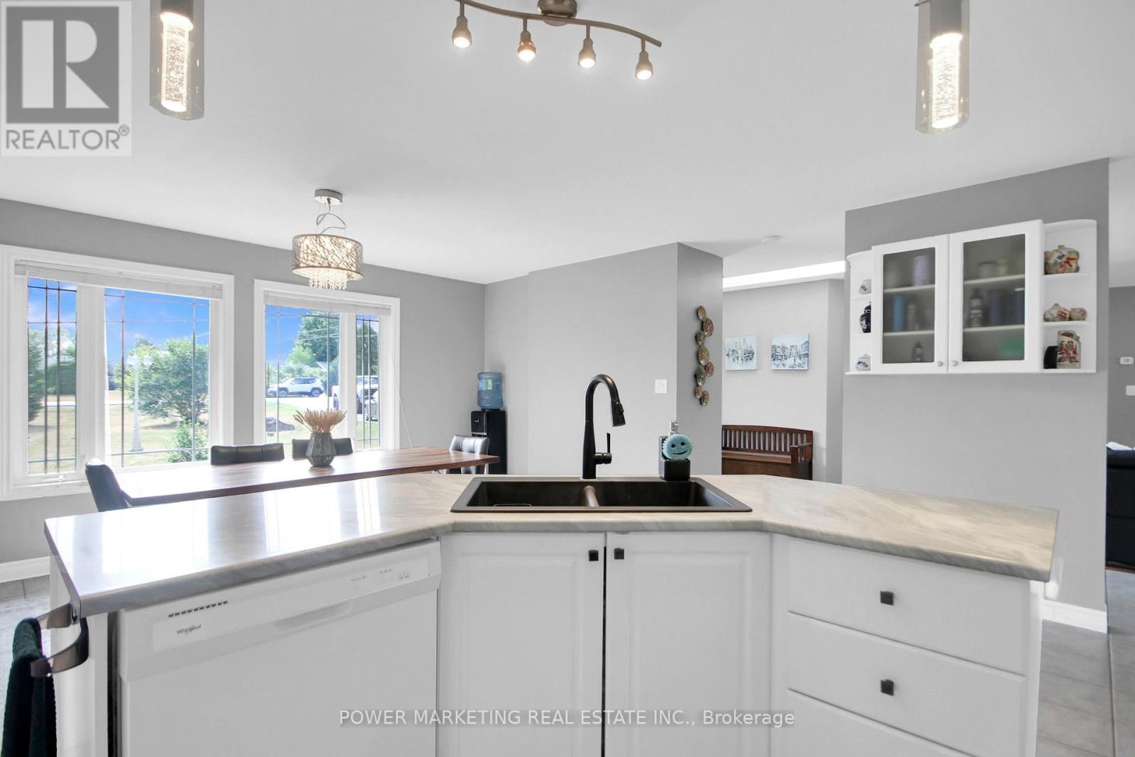 1441 STAGECOACH ROAD Image 20