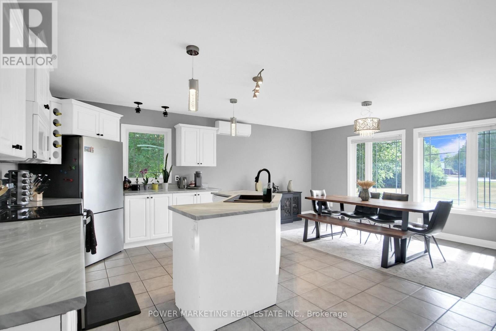 1441 STAGECOACH ROAD Image 22