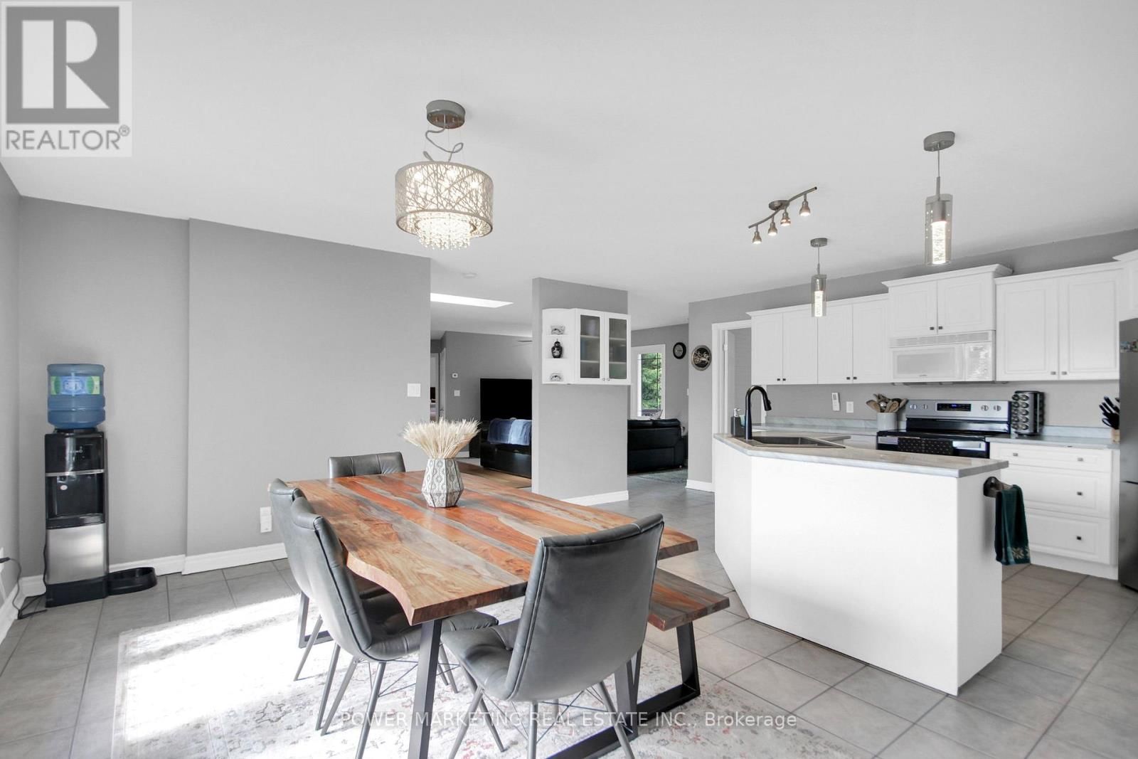 1441 STAGECOACH ROAD Image 24