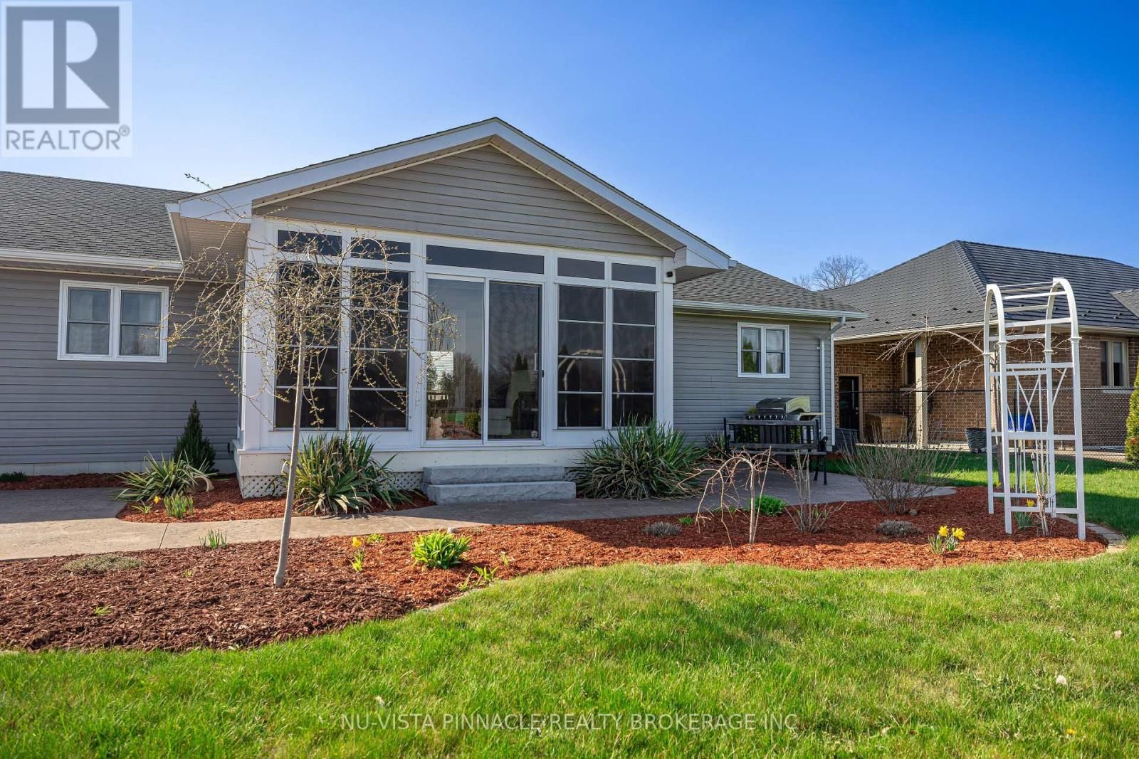 3864 ST CLAIR PARKWAY Image 29