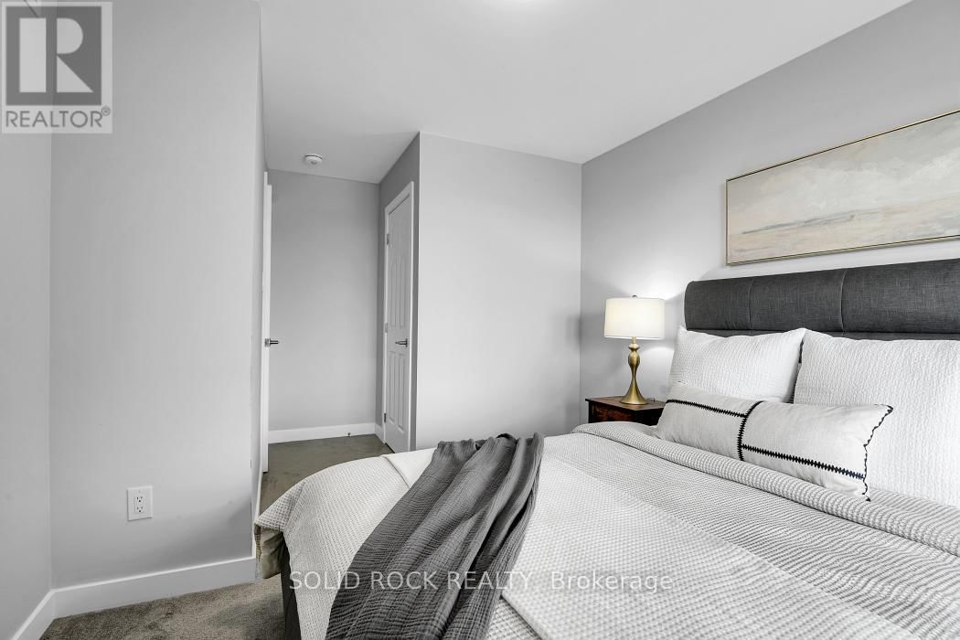 512 PILOT PRIVATE Image 15