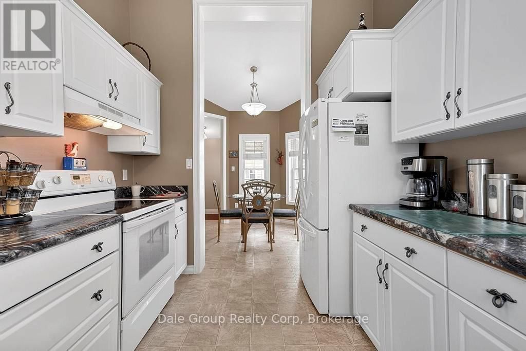 68 CHEROKEE LANE SOUTH Image 10