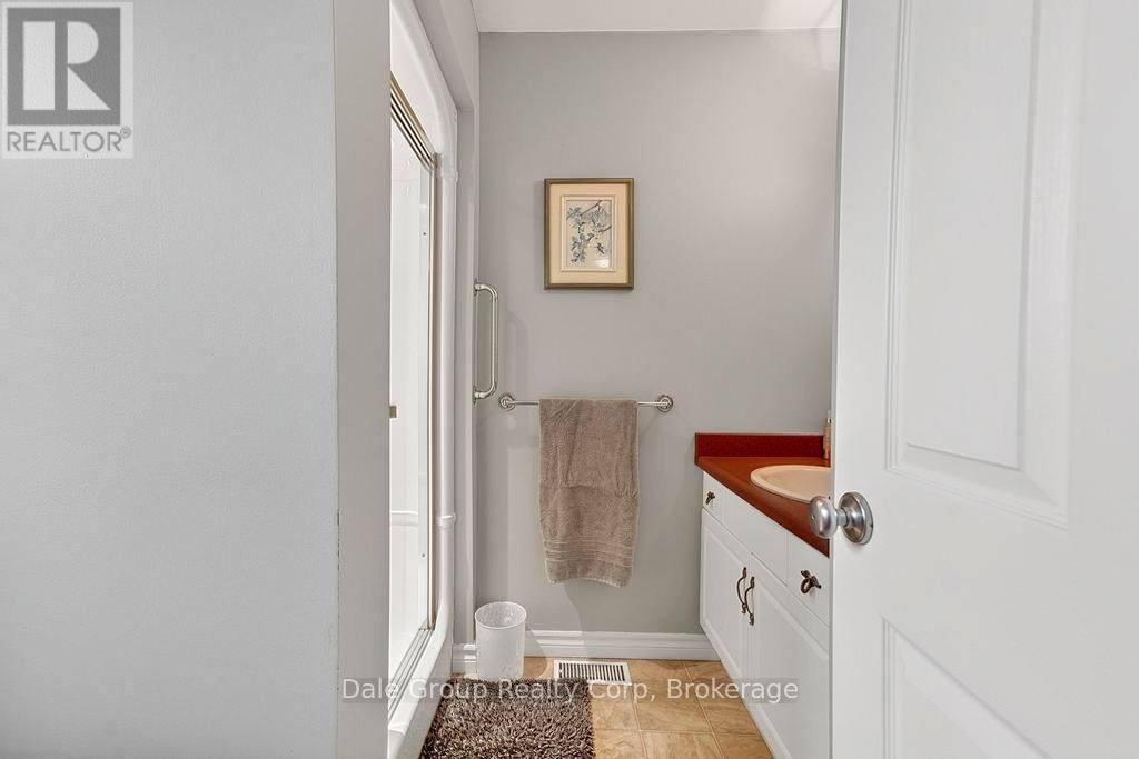 68 CHEROKEE LANE SOUTH Image 19