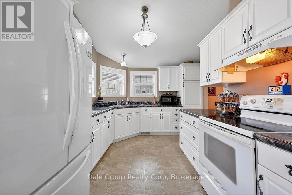 68 CHEROKEE LANE SOUTH Image 9