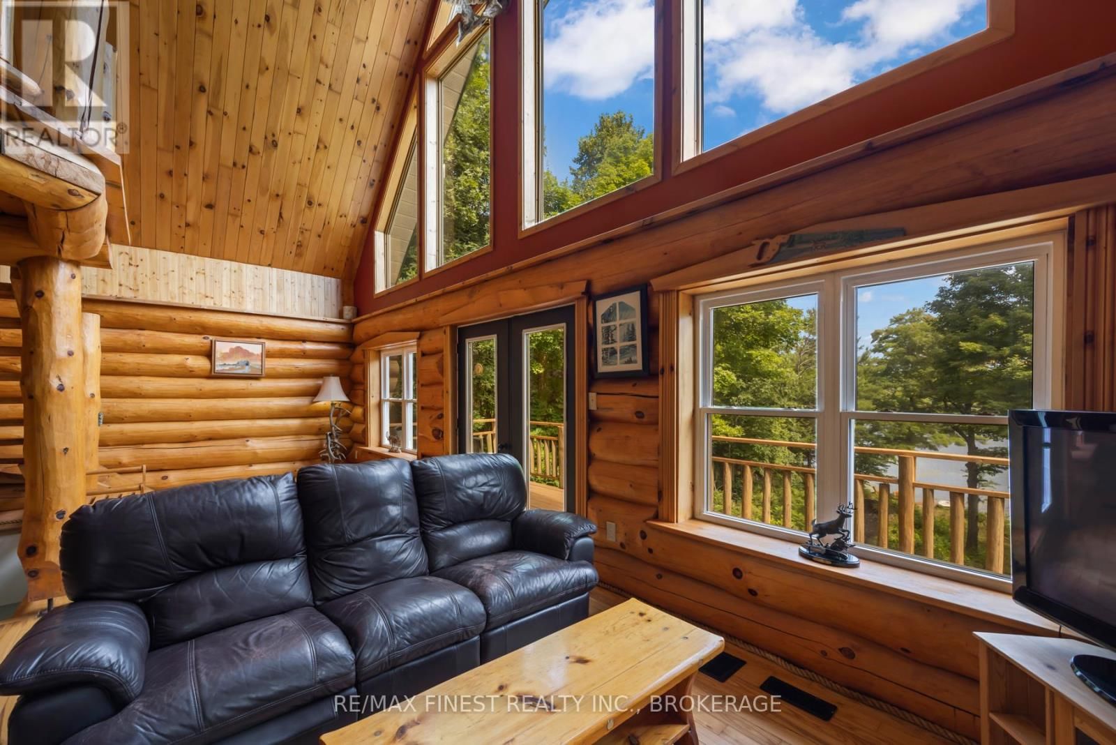 7679 PERTH ROAD Image 32