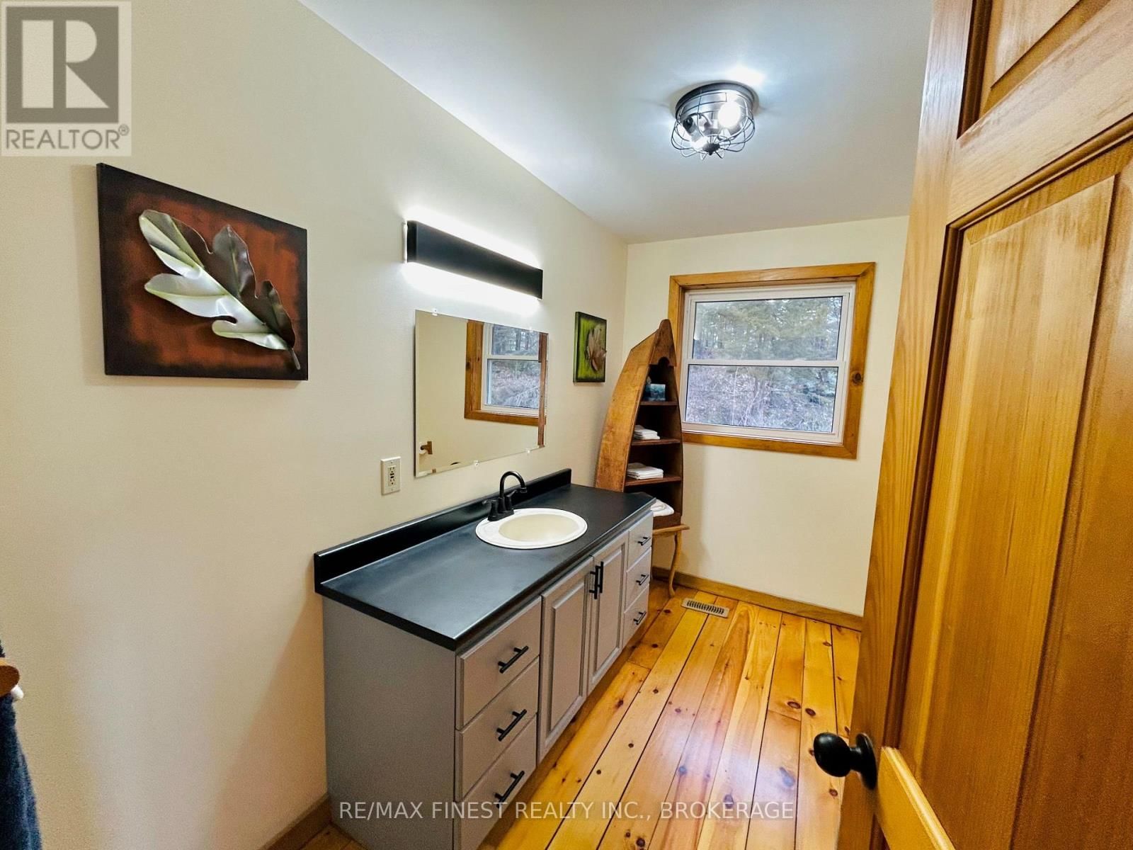 7679 PERTH ROAD Image 37