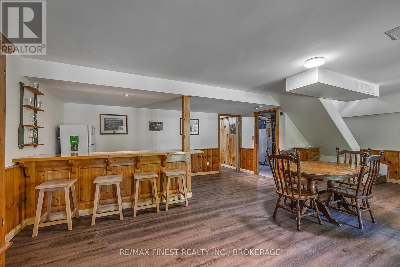 7679 PERTH ROAD Image 44