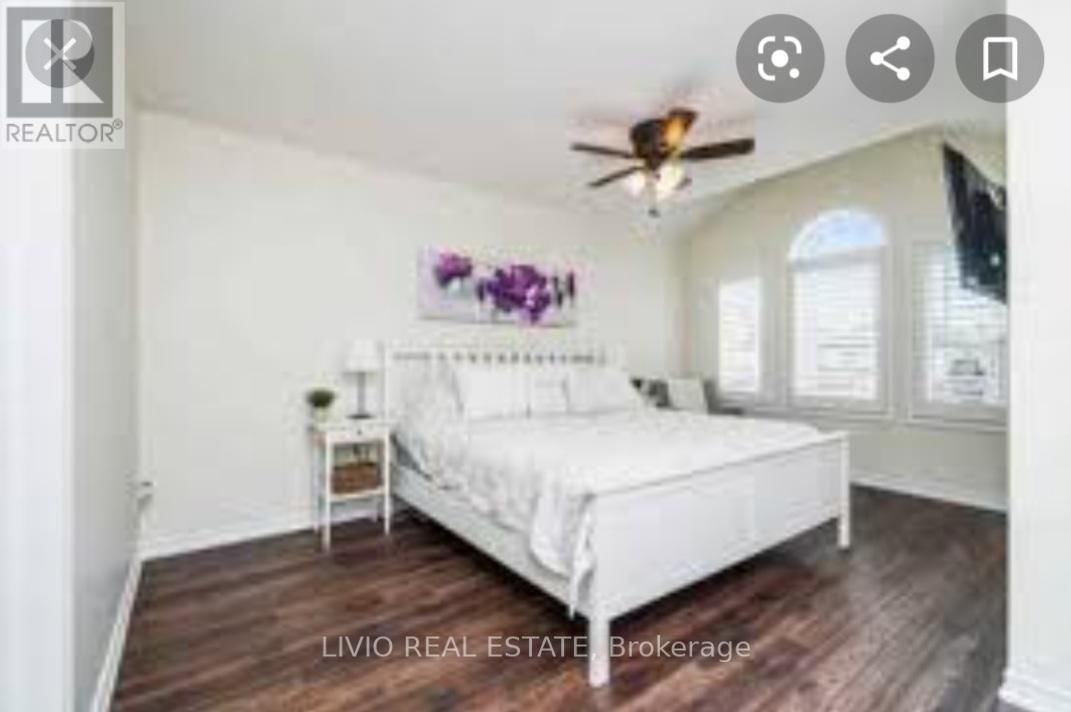 204 COULING CRESCENT Image 10