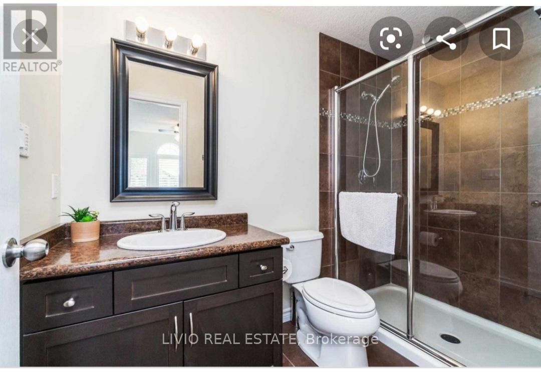 204 COULING CRESCENT Image 20