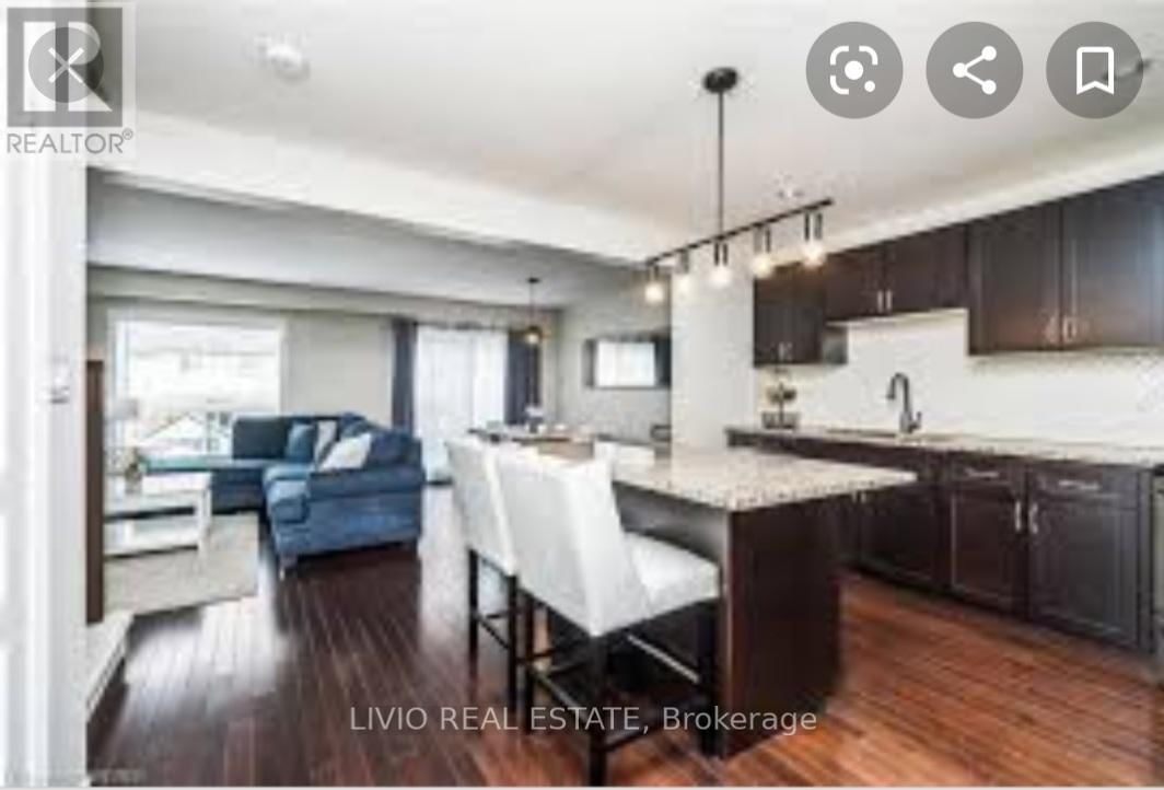 204 COULING CRESCENT Image 5