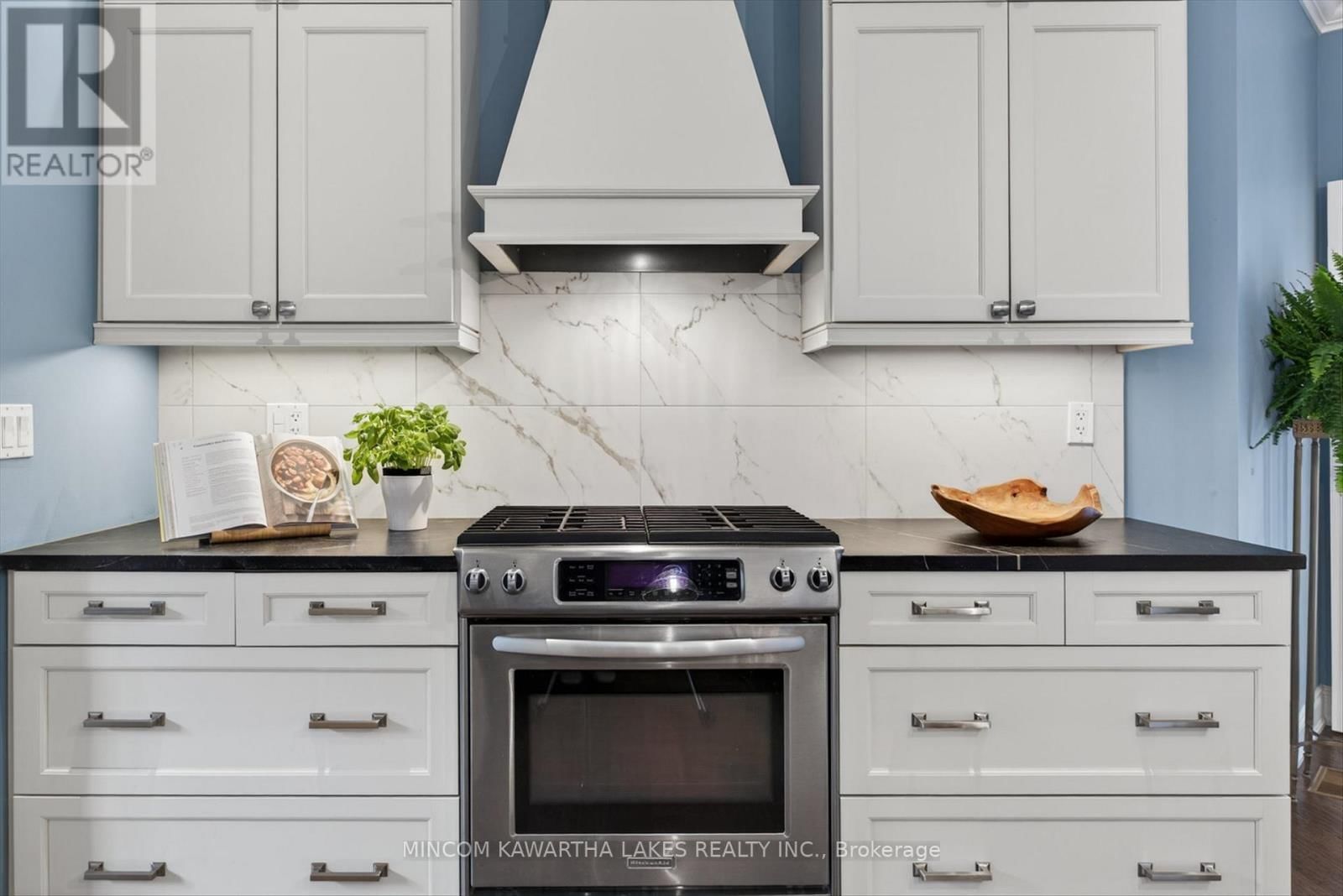 806 SMITH ROAD Image 11