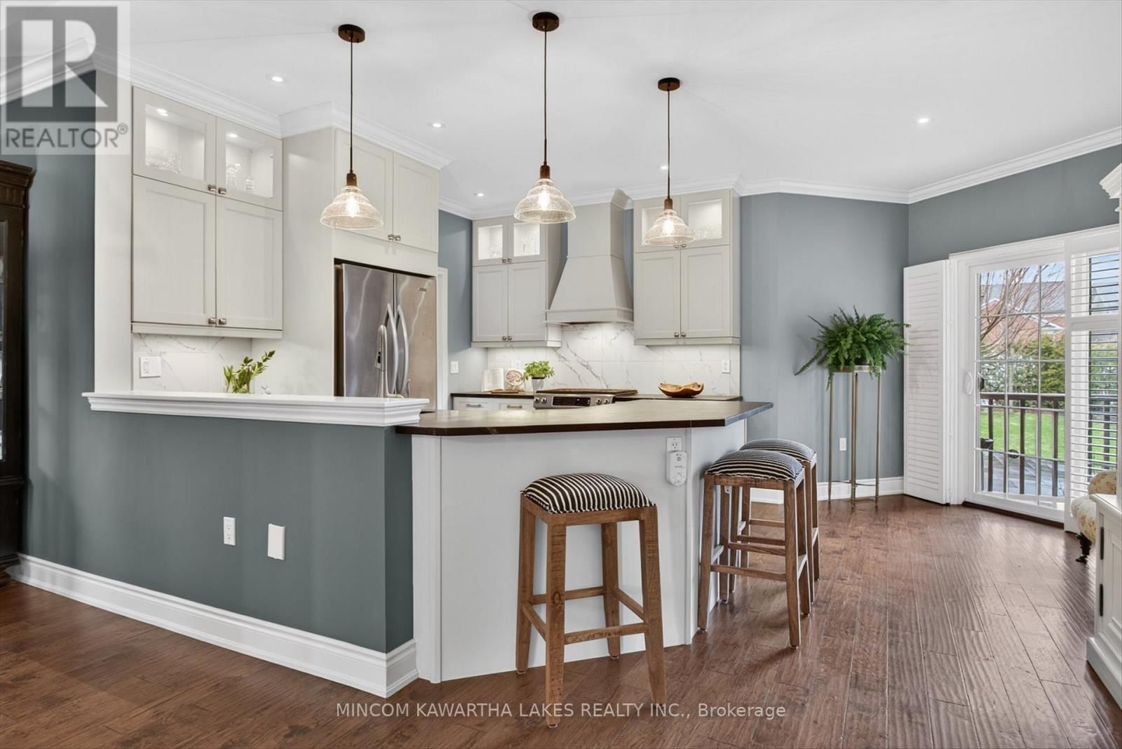 806 SMITH ROAD Image 9