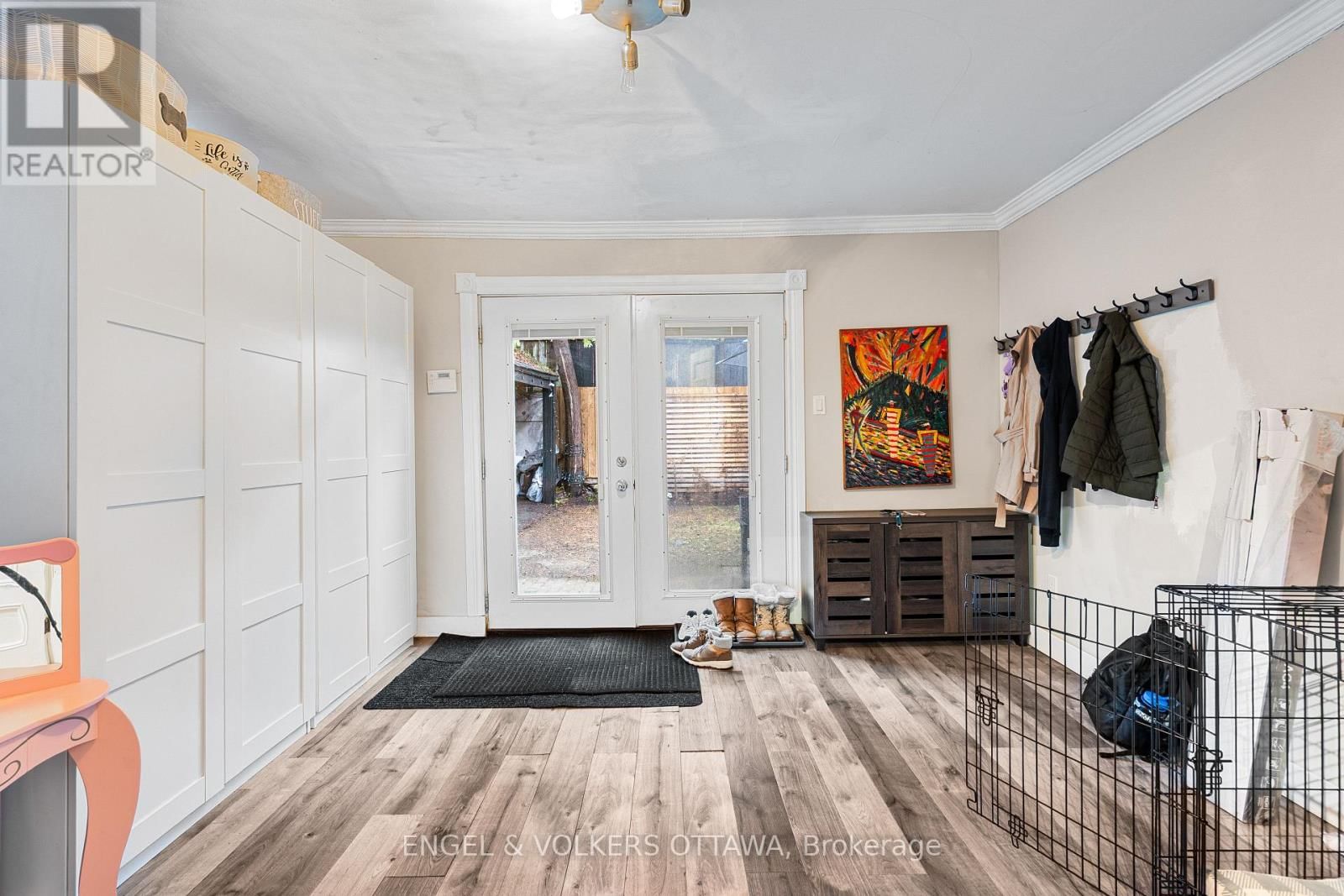 553 GILMOUR STREET Image 20