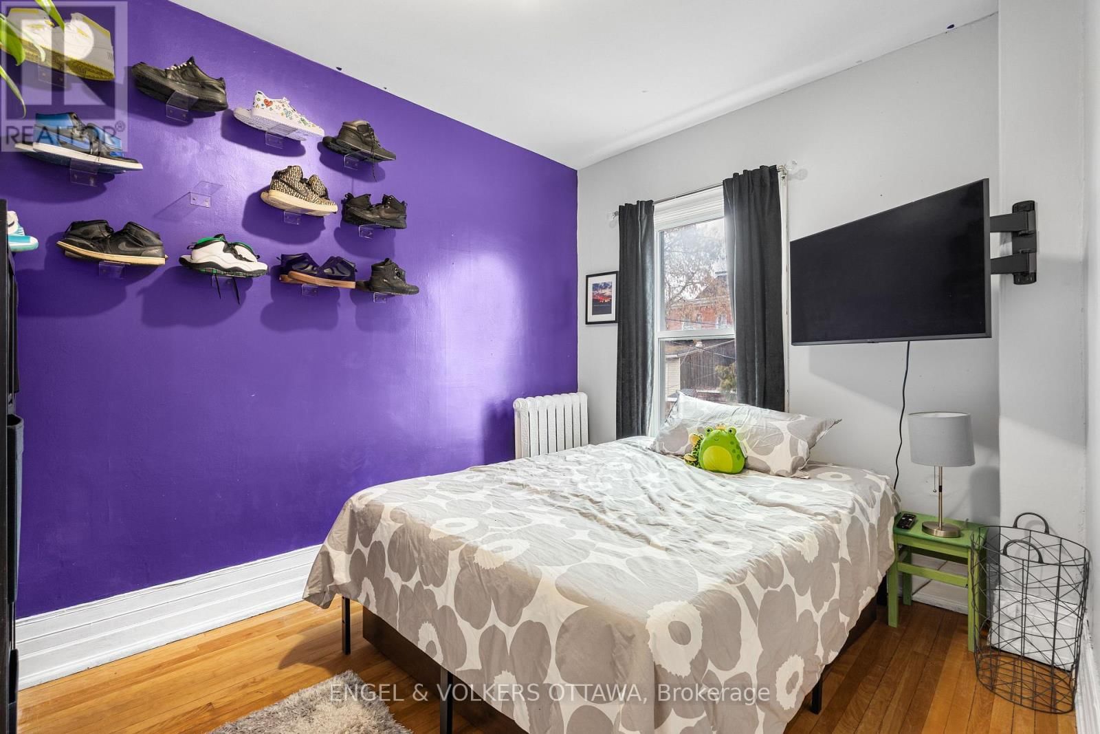 553 GILMOUR STREET Image 33