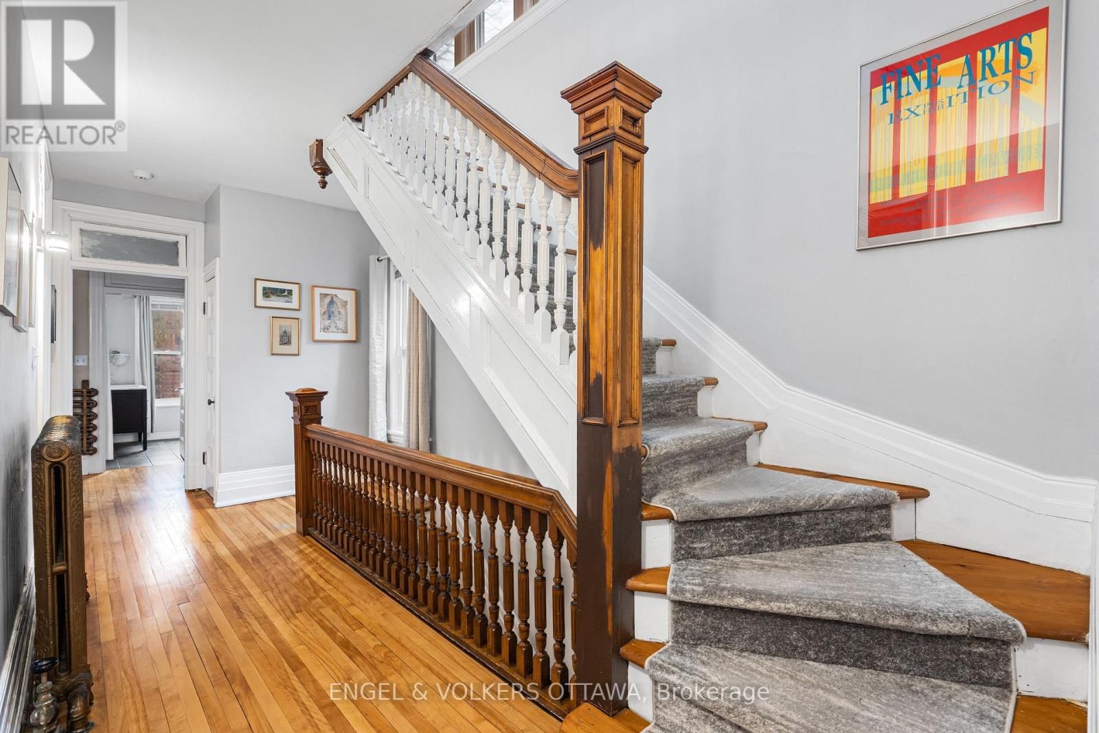 553 GILMOUR STREET Image 35