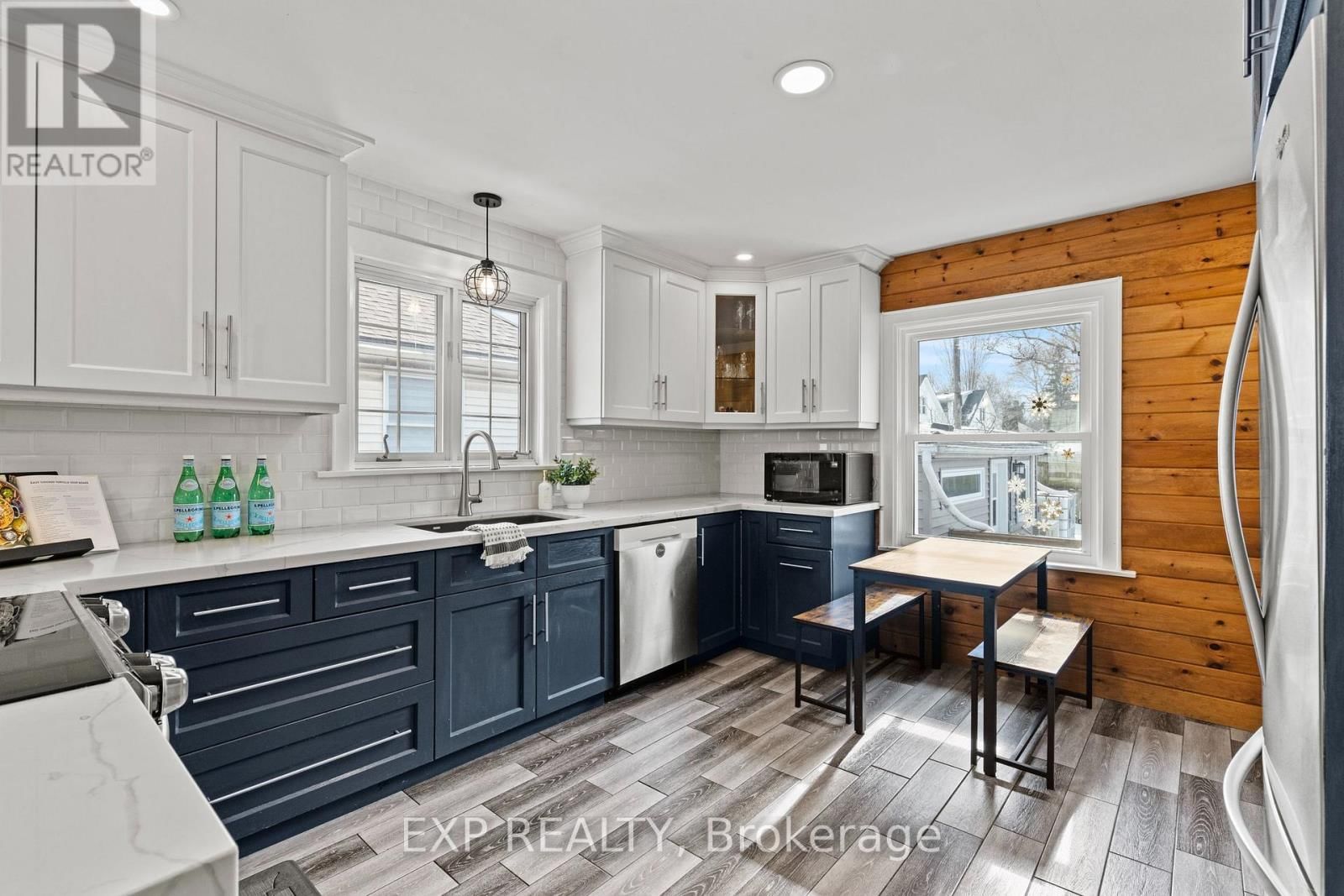 14 DUNLOP DRIVE Image 12