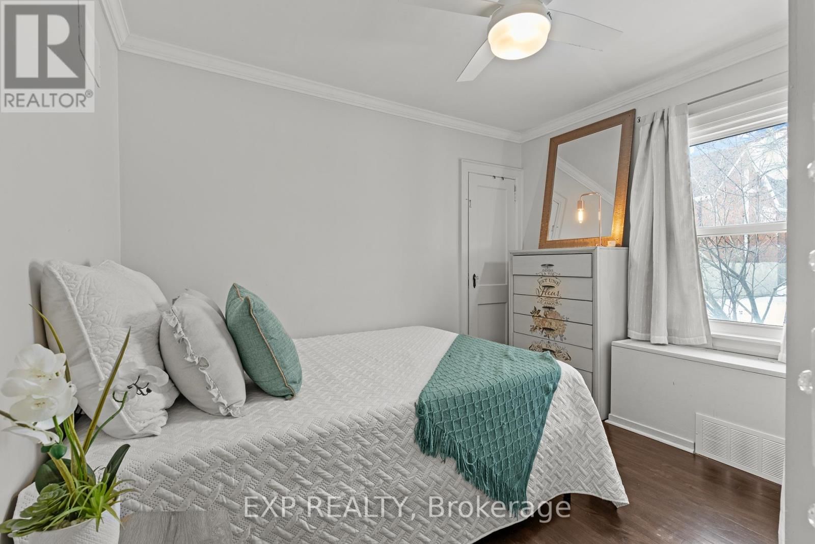 14 DUNLOP DRIVE Image 16