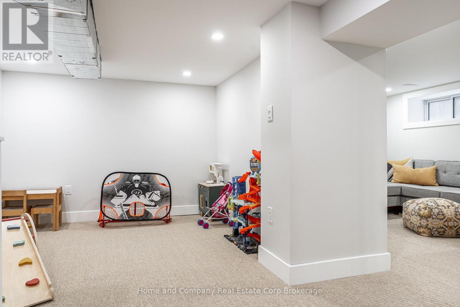 37 WEST GORE STREET Image 32