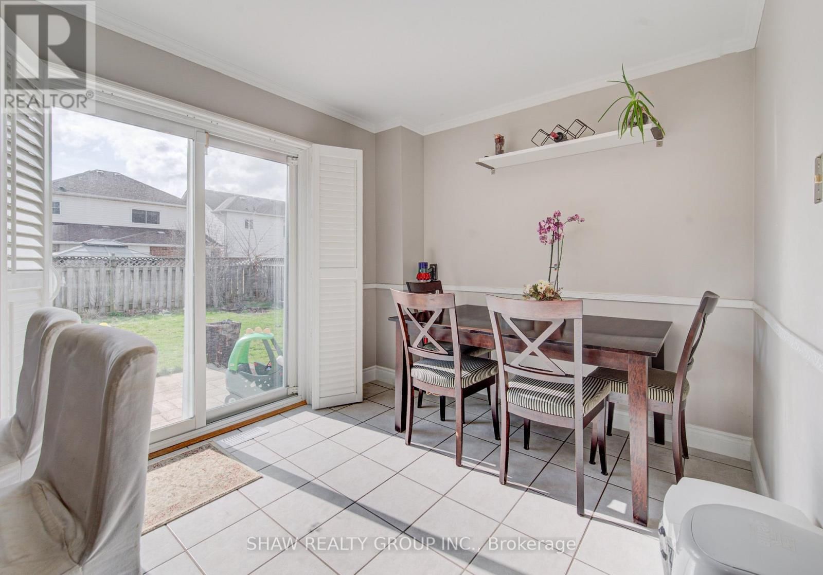 334 CHRISTOPHER DRIVE Image 16