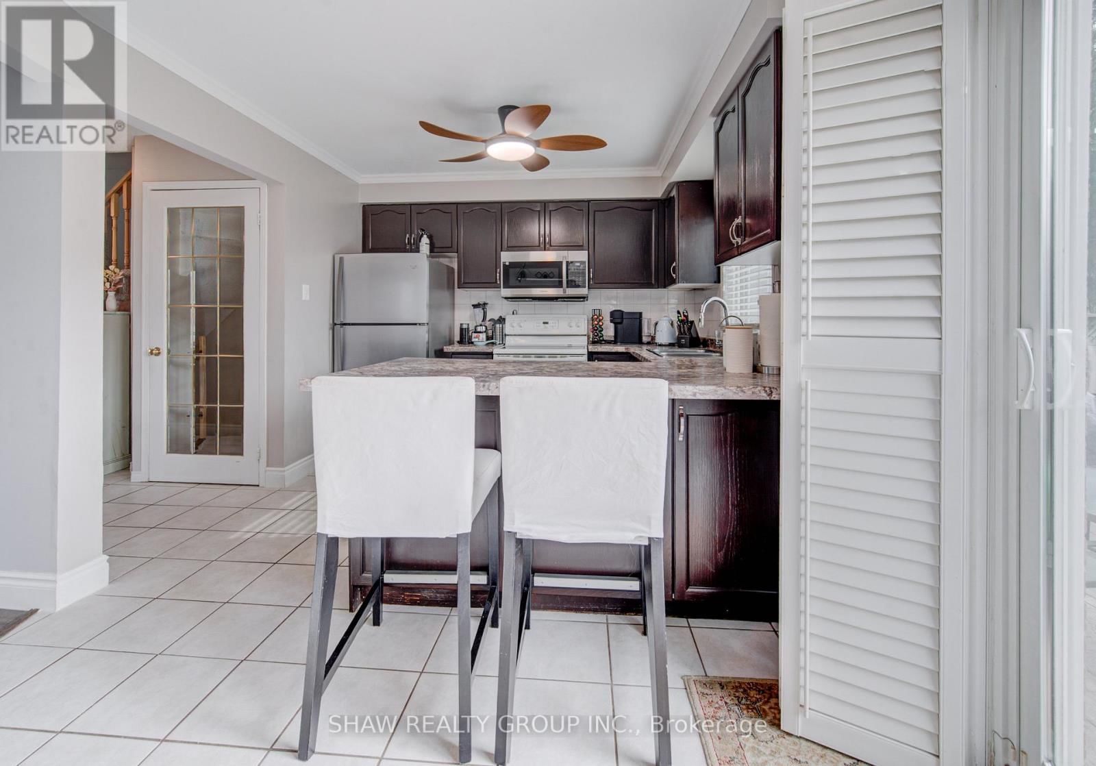 334 CHRISTOPHER DRIVE Image 18