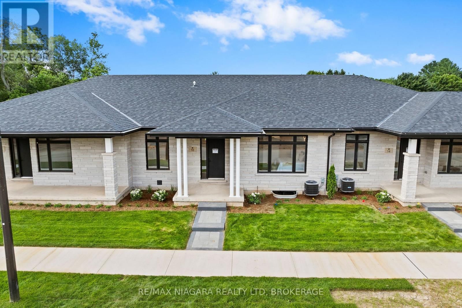 16 ACCURSI CRESCENT Image 2