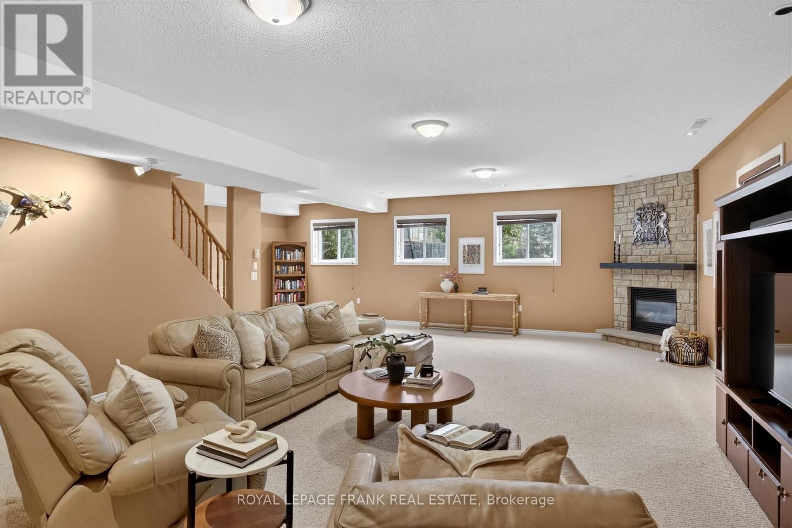 743 FORTYE DRIVE Image 24