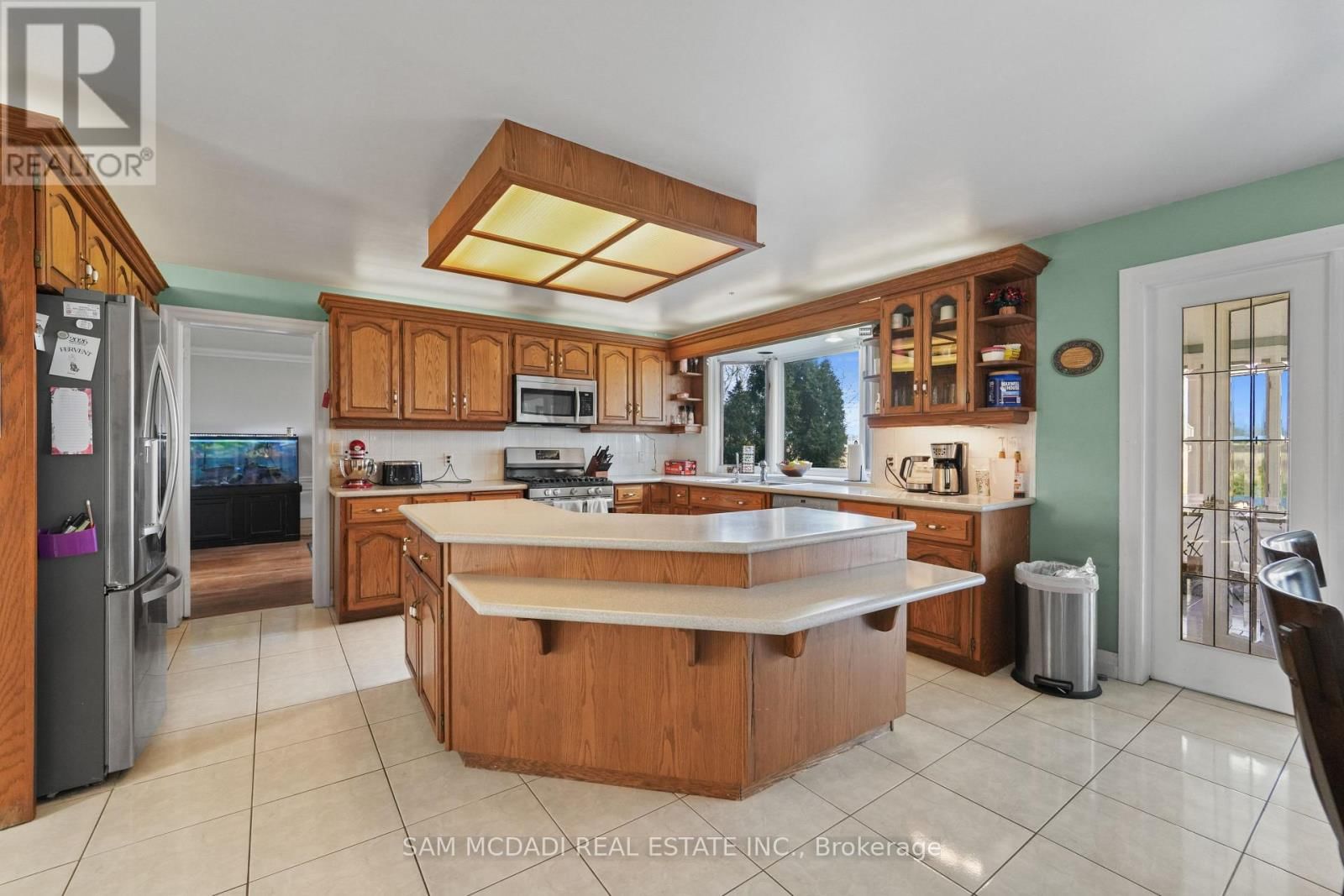 225 PARK ROAD SOUTH Image 12