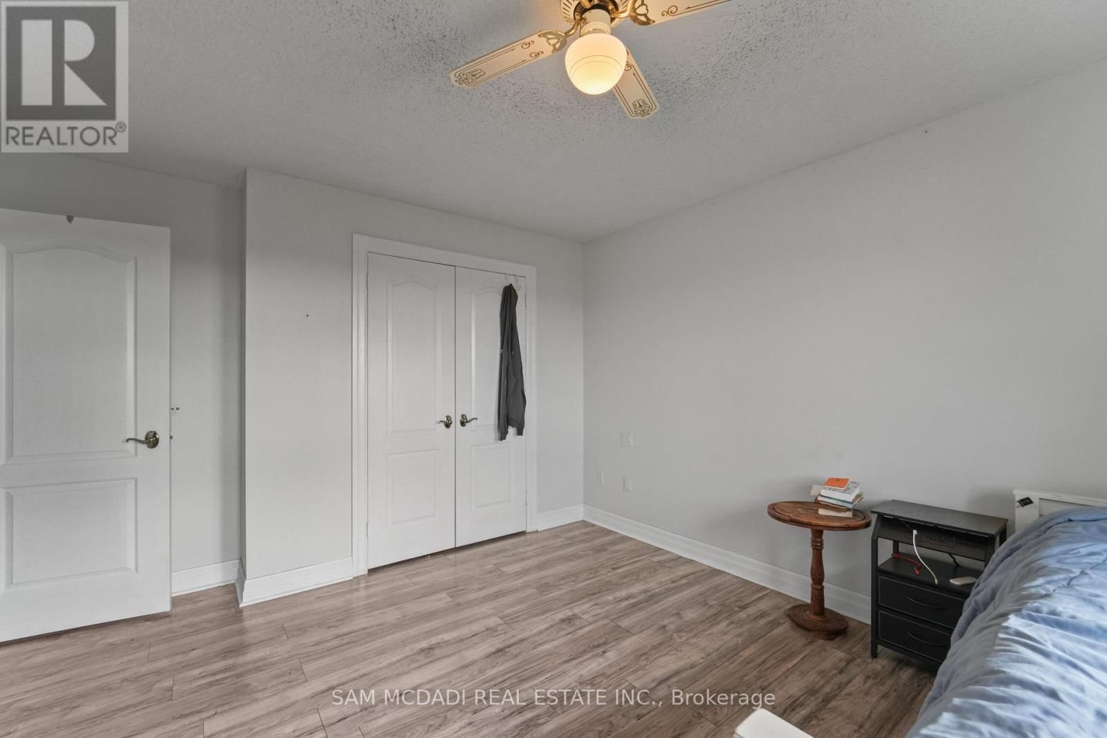 225 PARK ROAD SOUTH Image 35