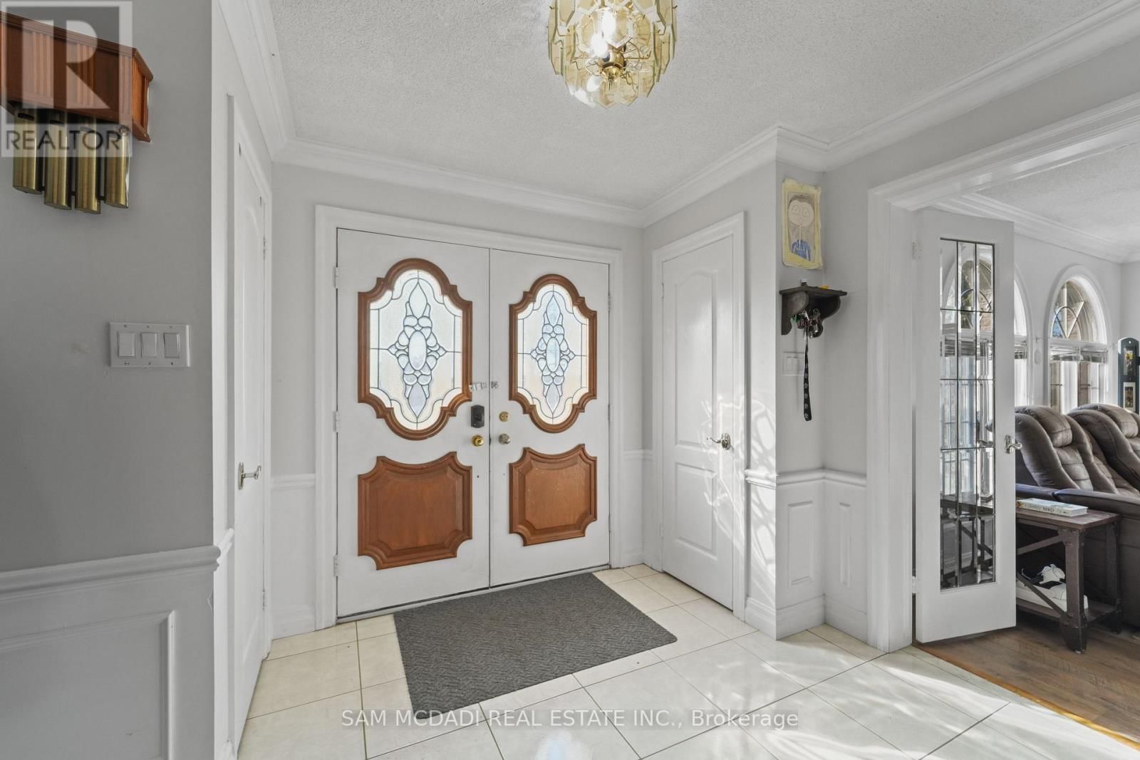 225 PARK ROAD SOUTH Image 6