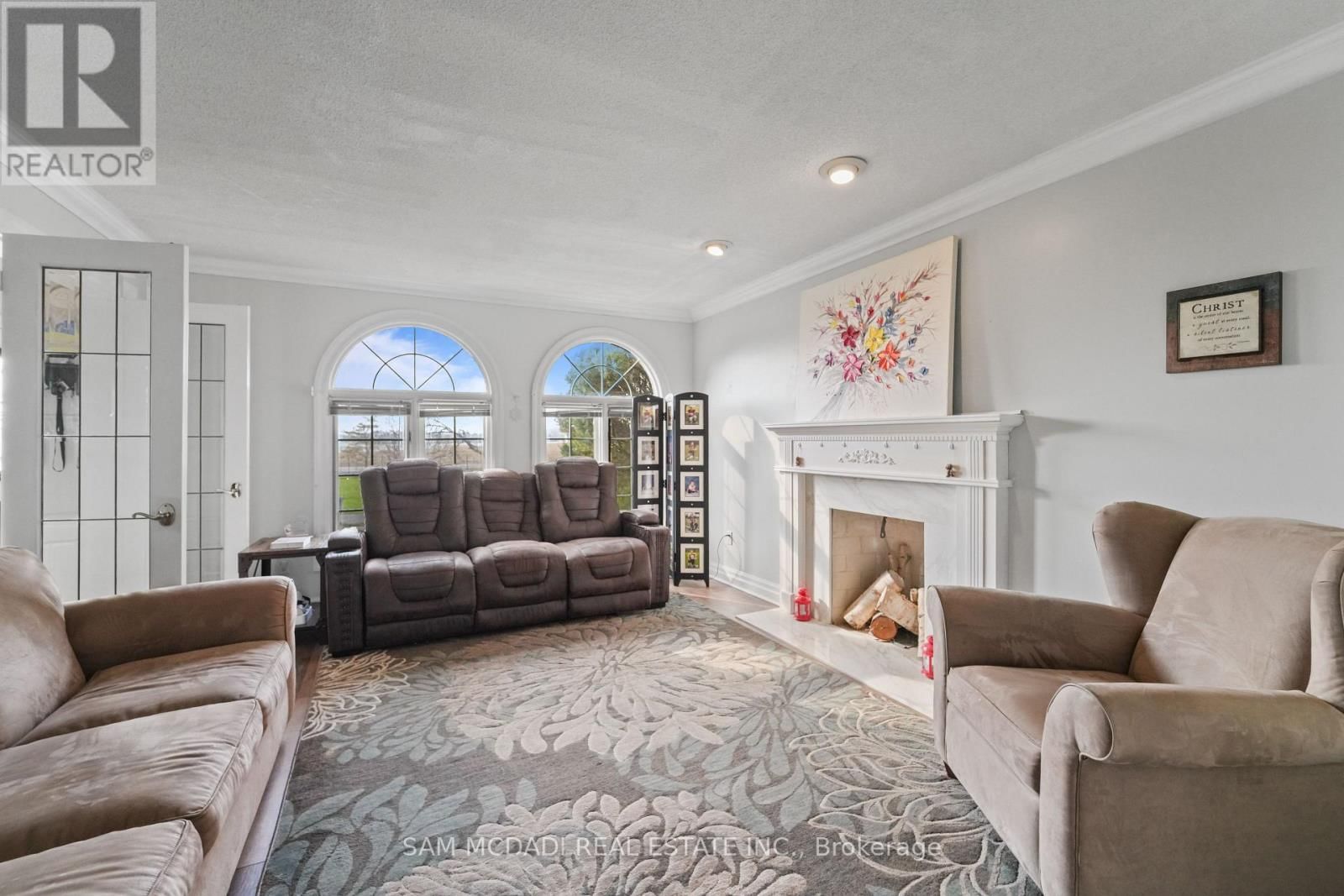 225 PARK ROAD SOUTH Image 8