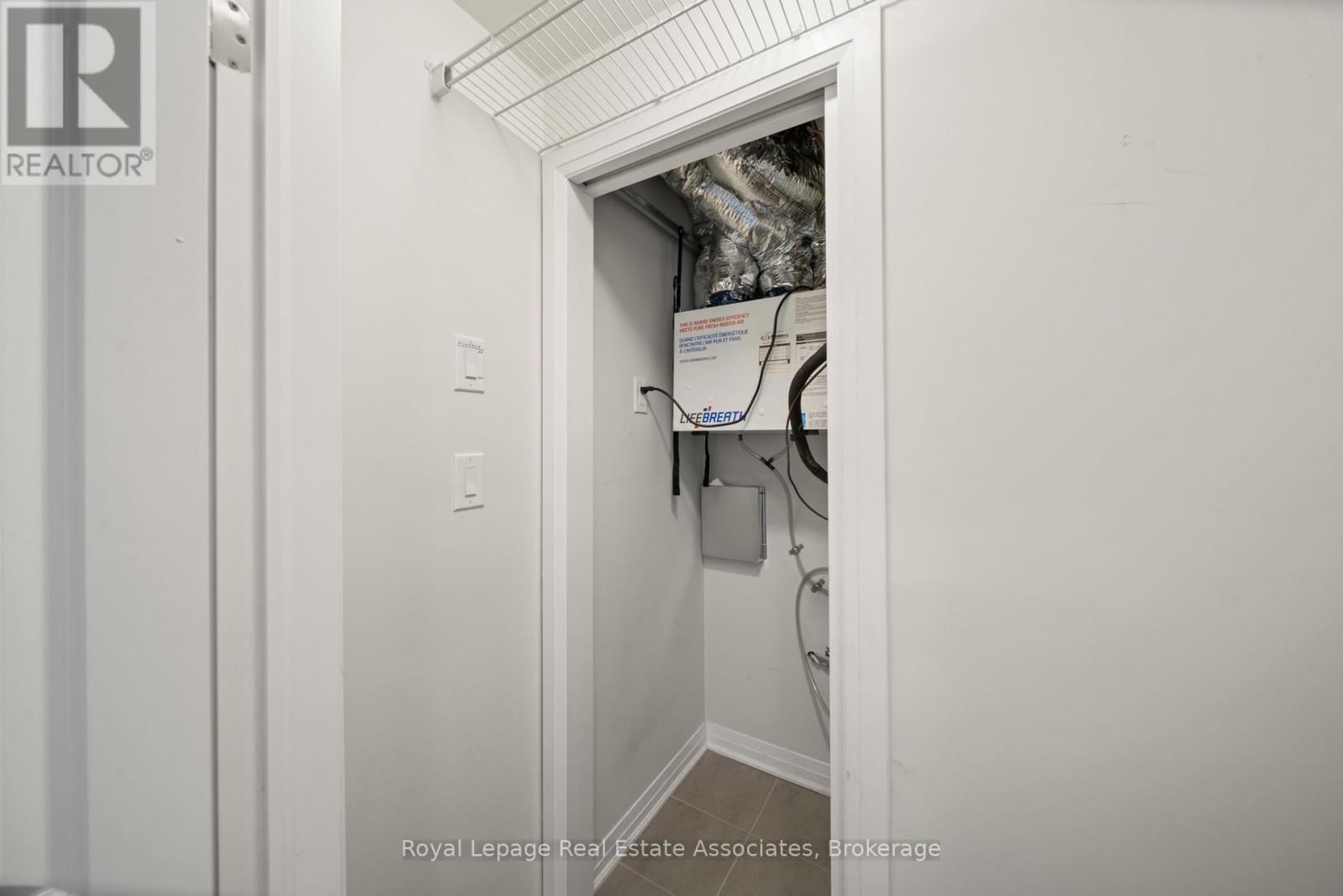 2G - 155 THOMAS SLEE DRIVE Image 13