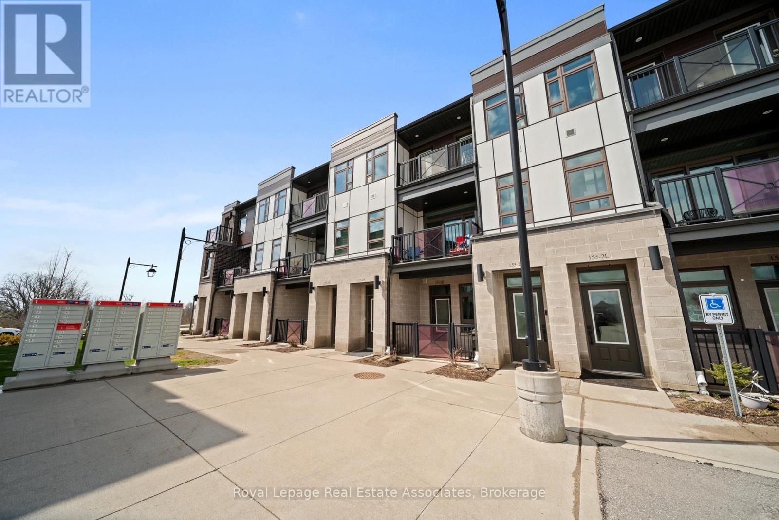 2G - 155 THOMAS SLEE DRIVE Image 19