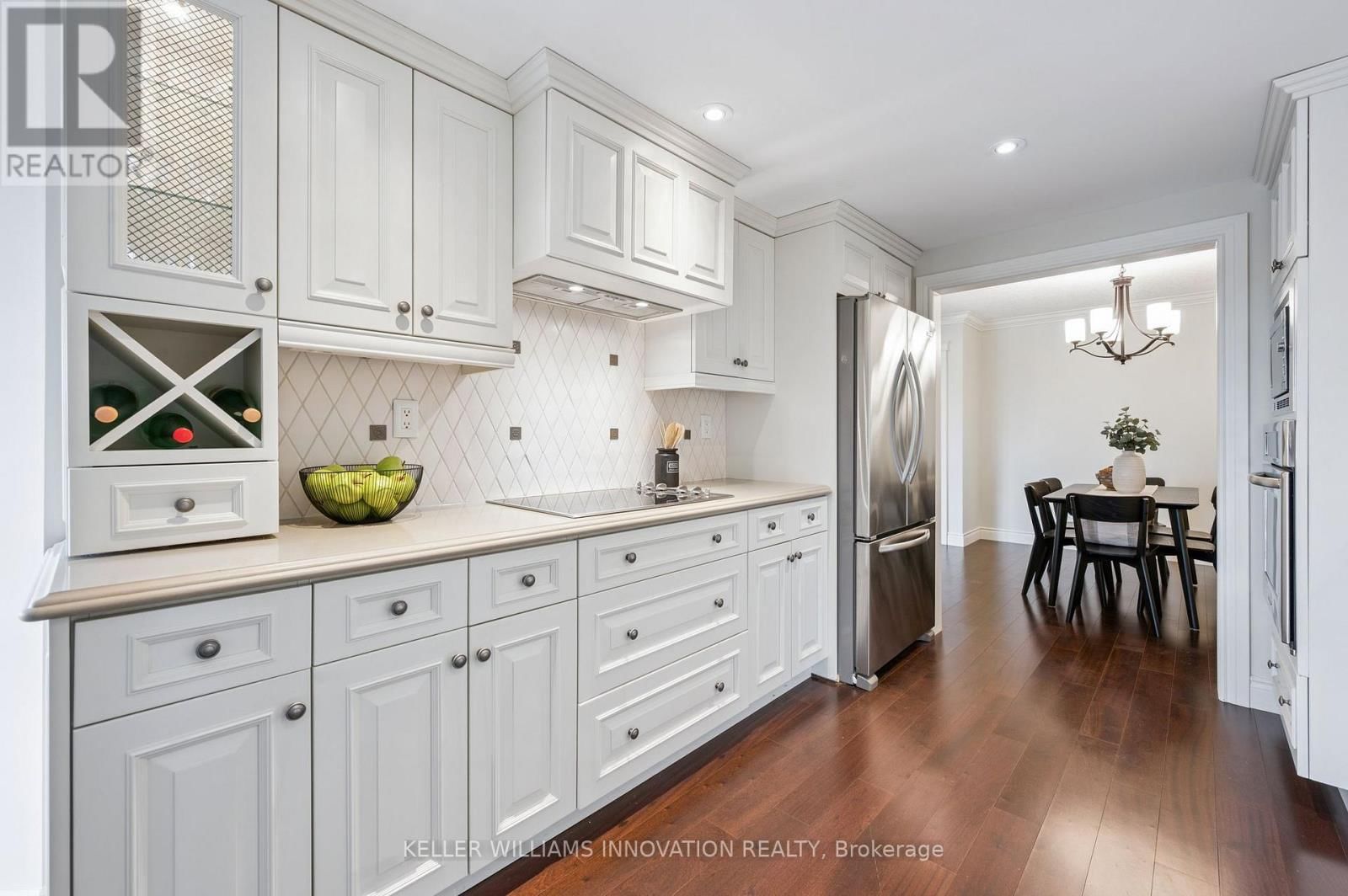 1010 - 265 WESTCOURT PLACE Image 11