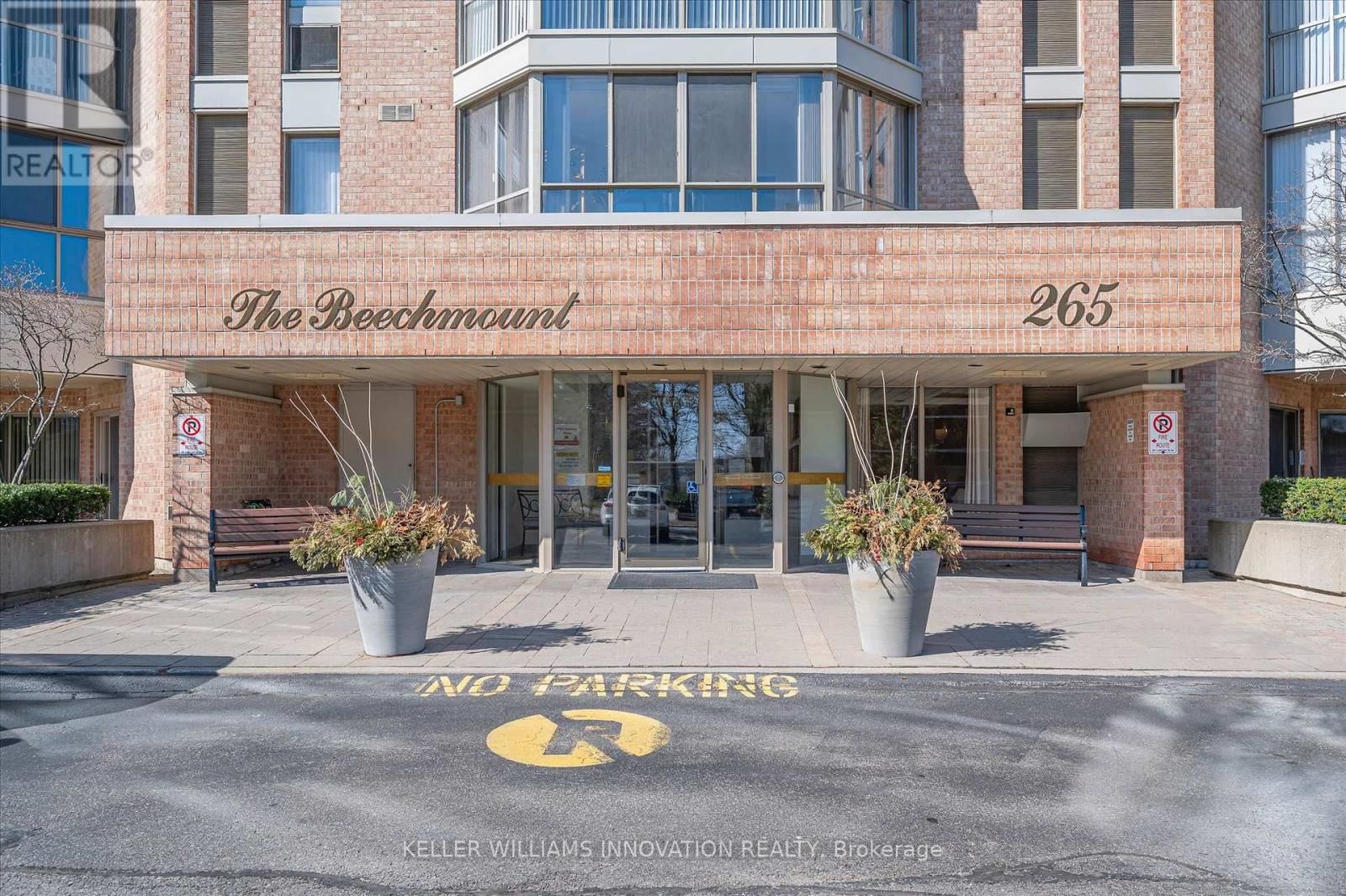 1010 - 265 WESTCOURT PLACE Image 30