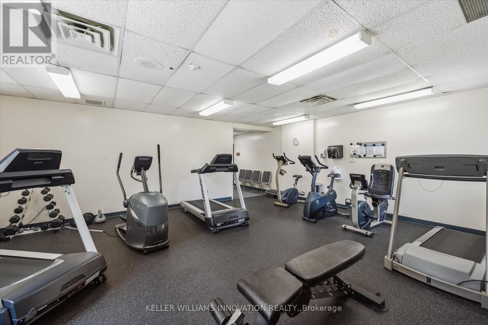 1010 - 265 WESTCOURT PLACE Image 38