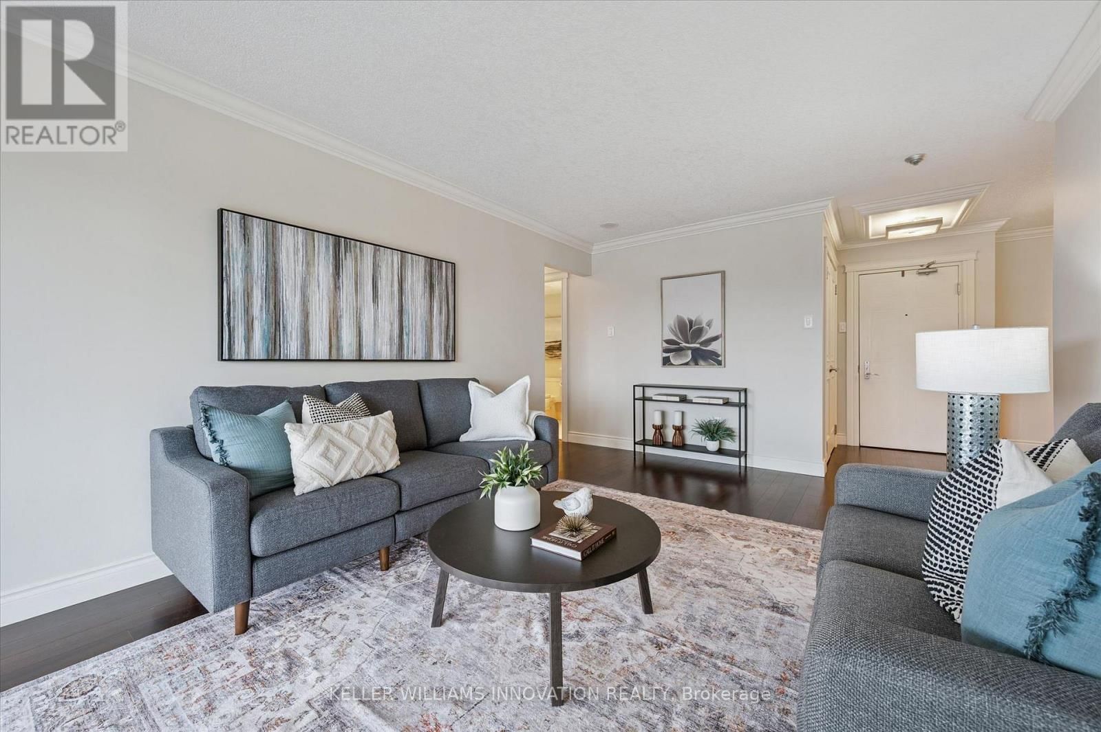 1010 - 265 WESTCOURT PLACE Image 5